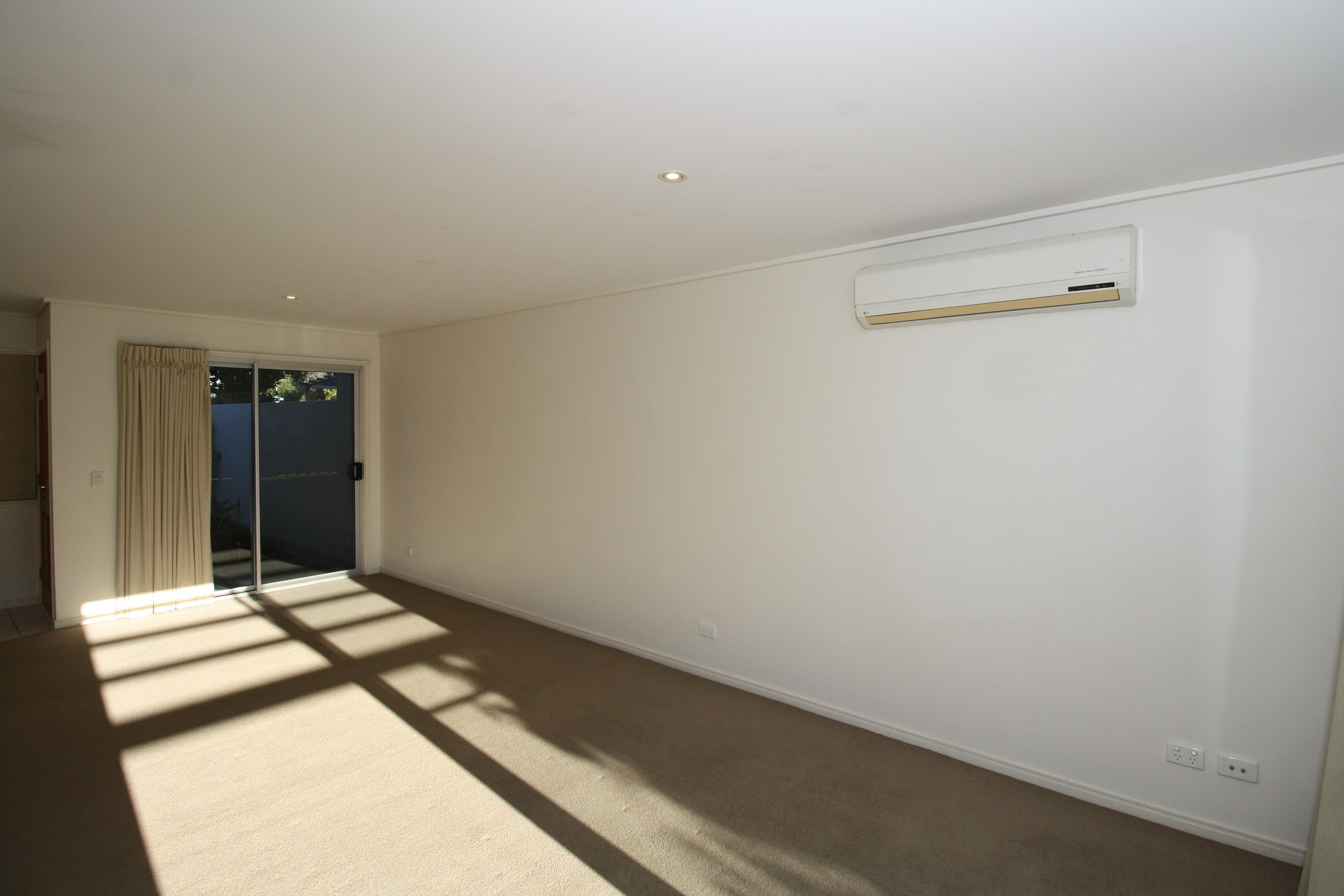 8/68 Pulgul Street, Urangan, QLD 4655