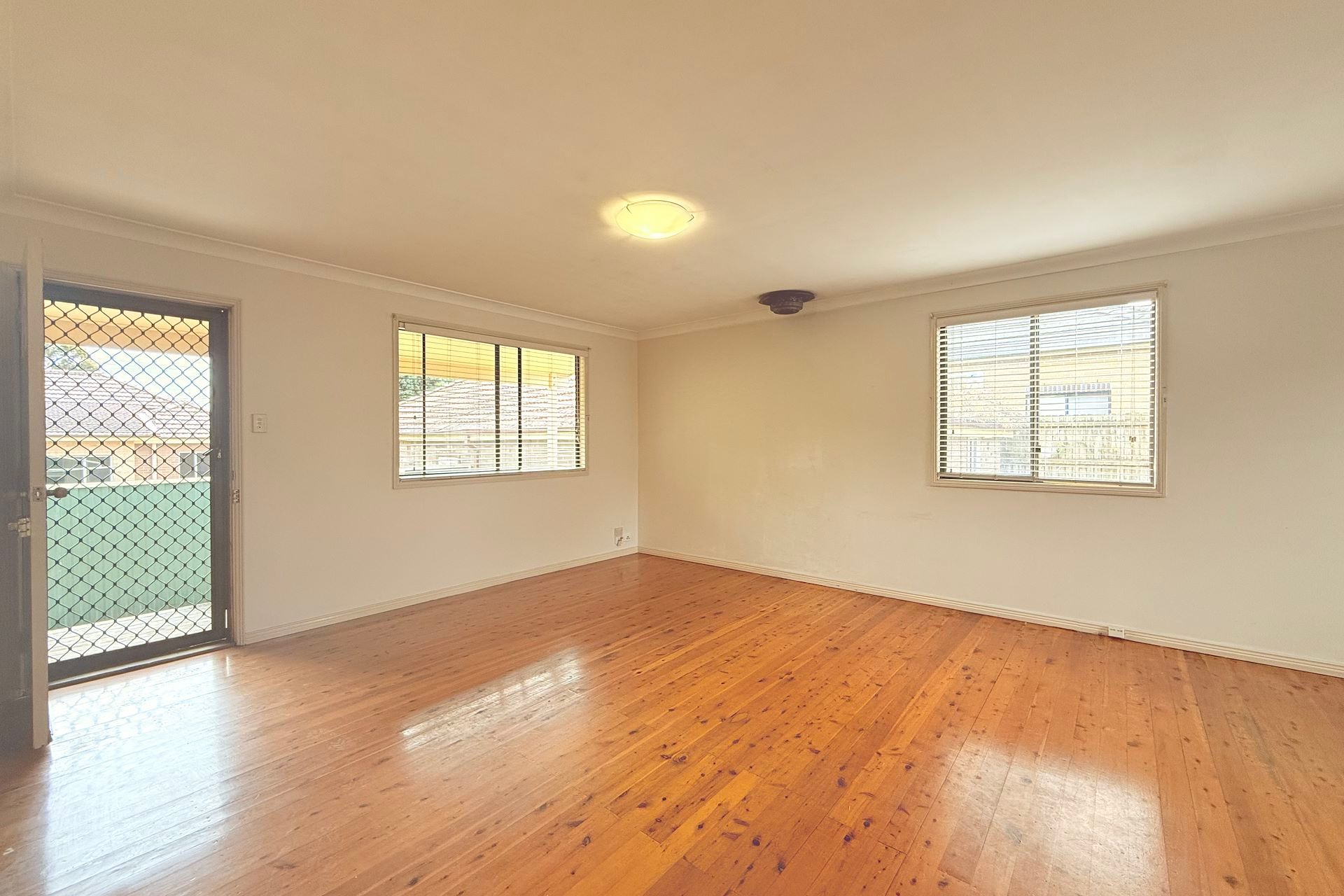 70a Caroline Street, Kingsgrove, NSW 2208
