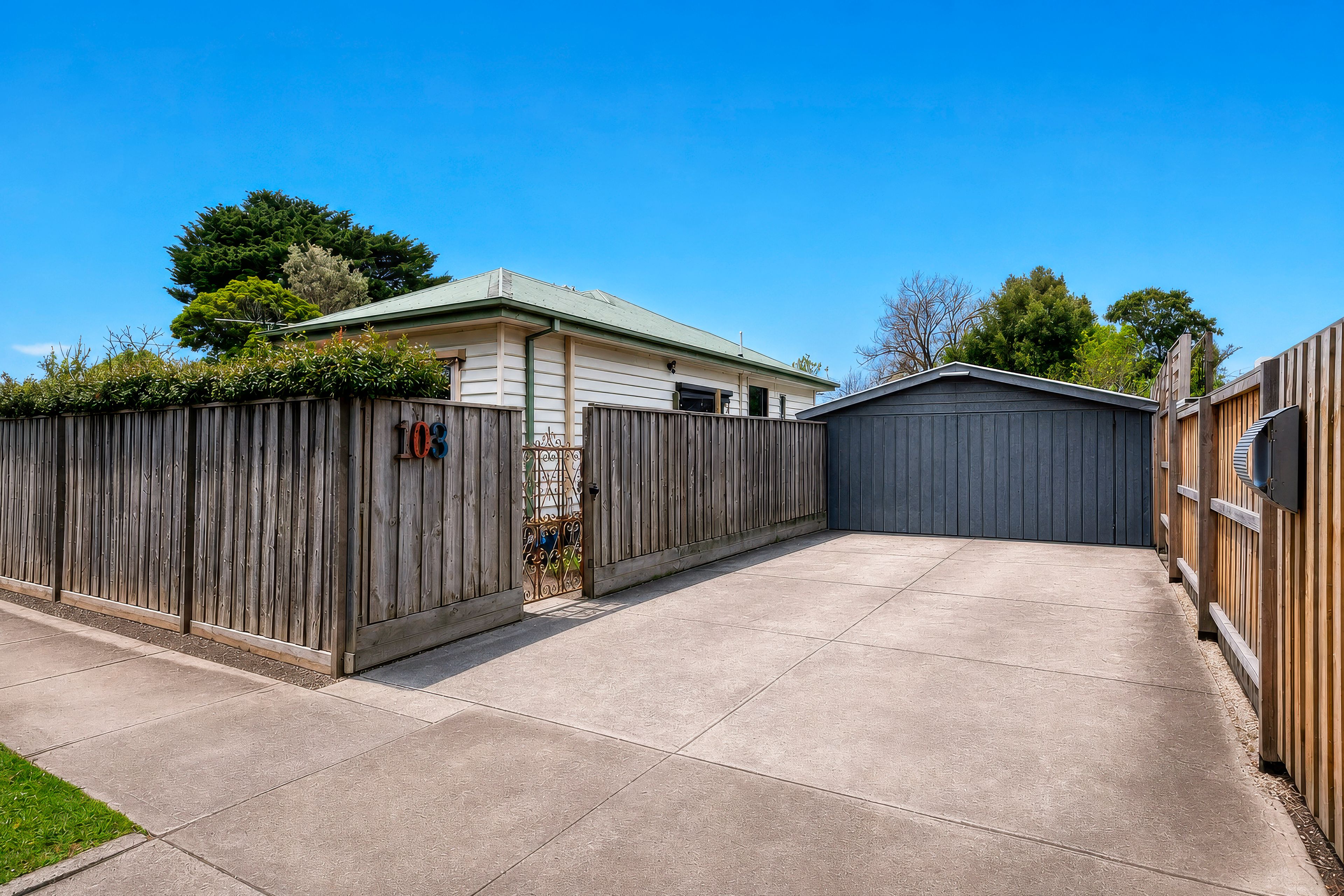 103 Lorimer Street, Crib Point, VIC 3919