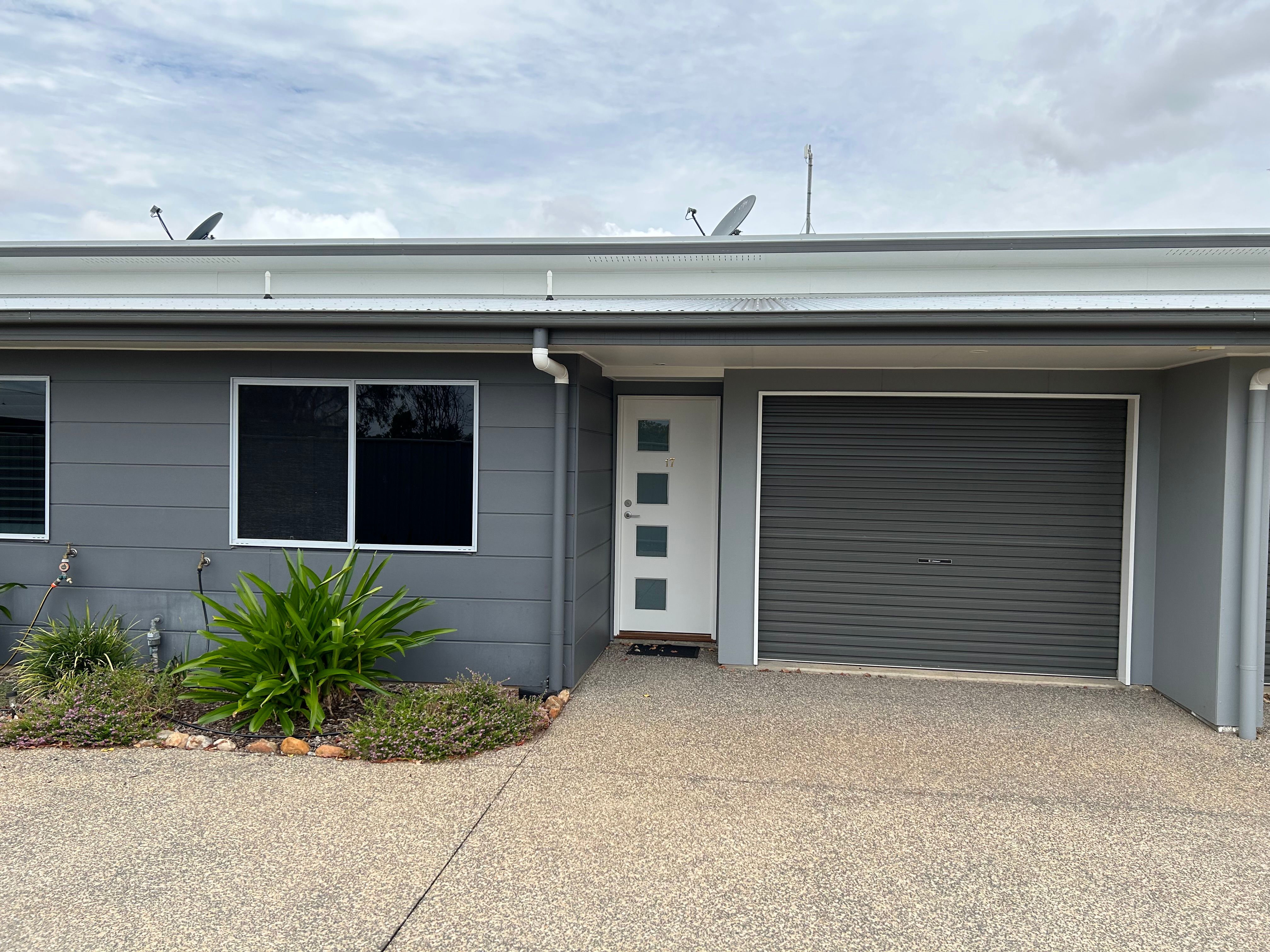 21 Rivergum Drive, Emerald QLD 4720
