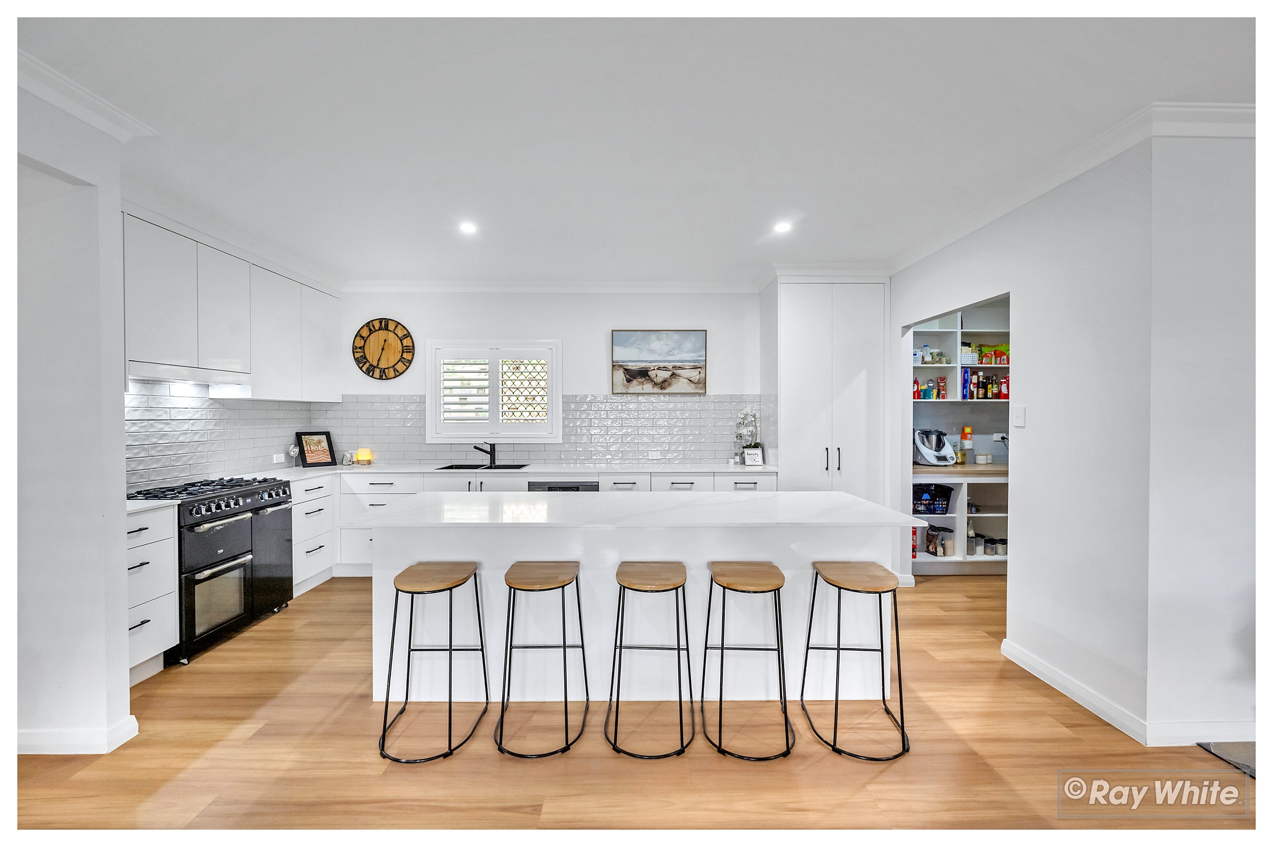 19 Dorly Street, Lakes Creek, QLD 4701
