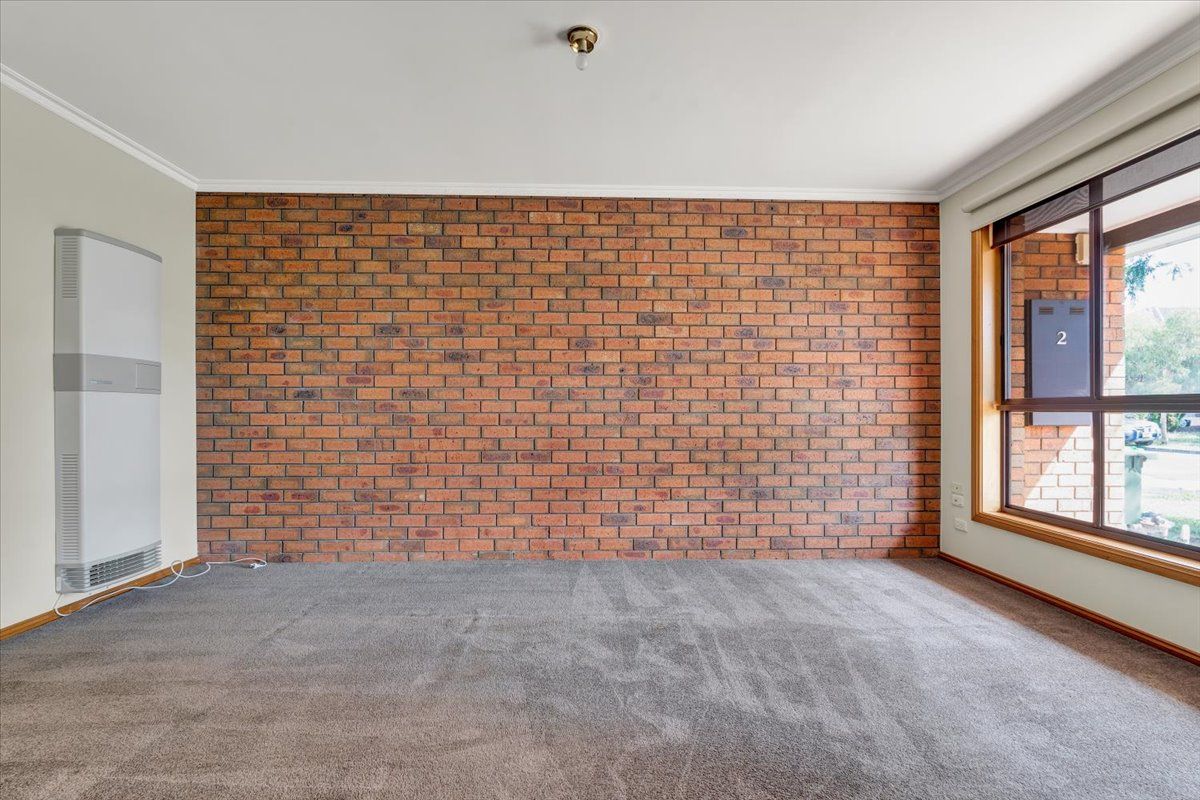 2/8 Sheringham Drive, Werribee, VIC 3030