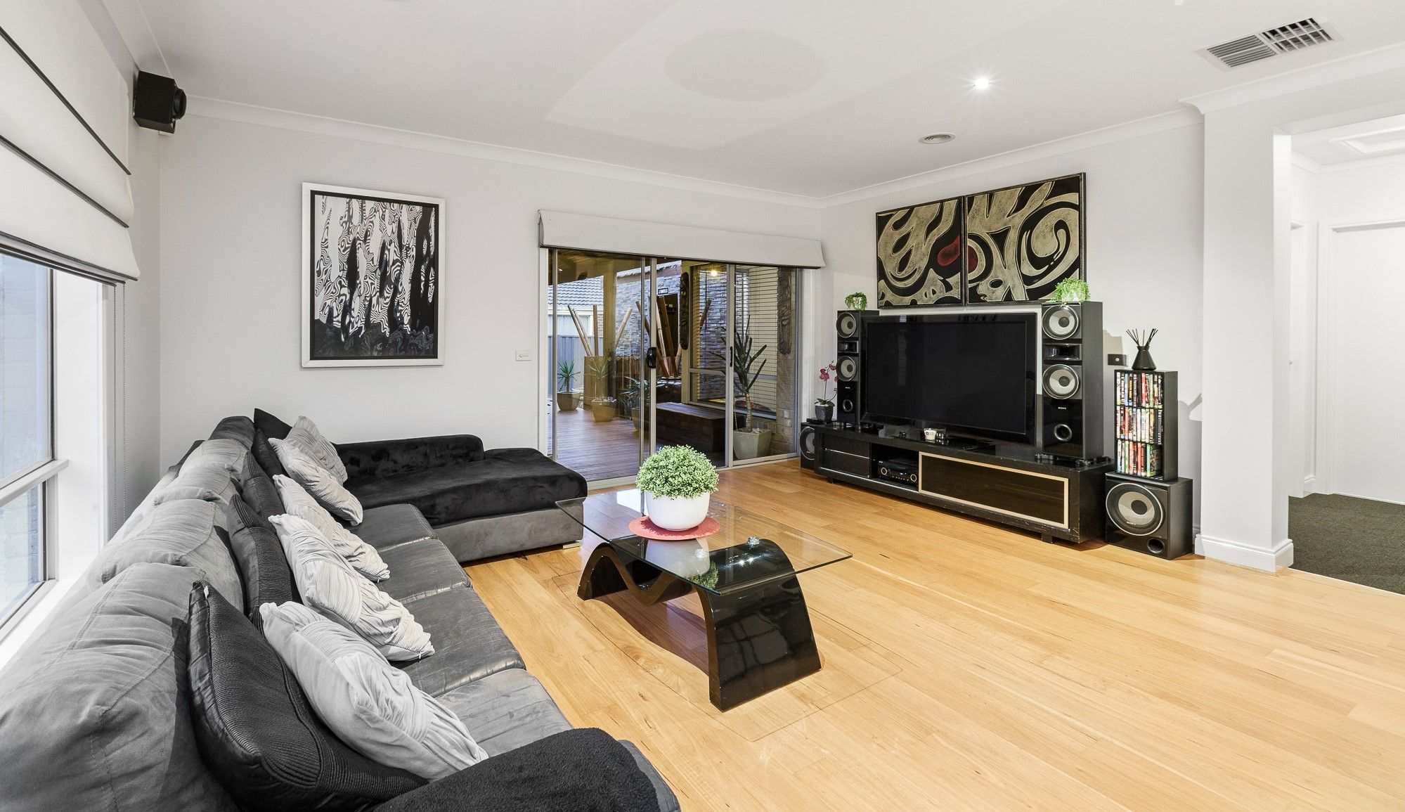 798 Armstrong Road, MANOR LAKES, VIC 3024
