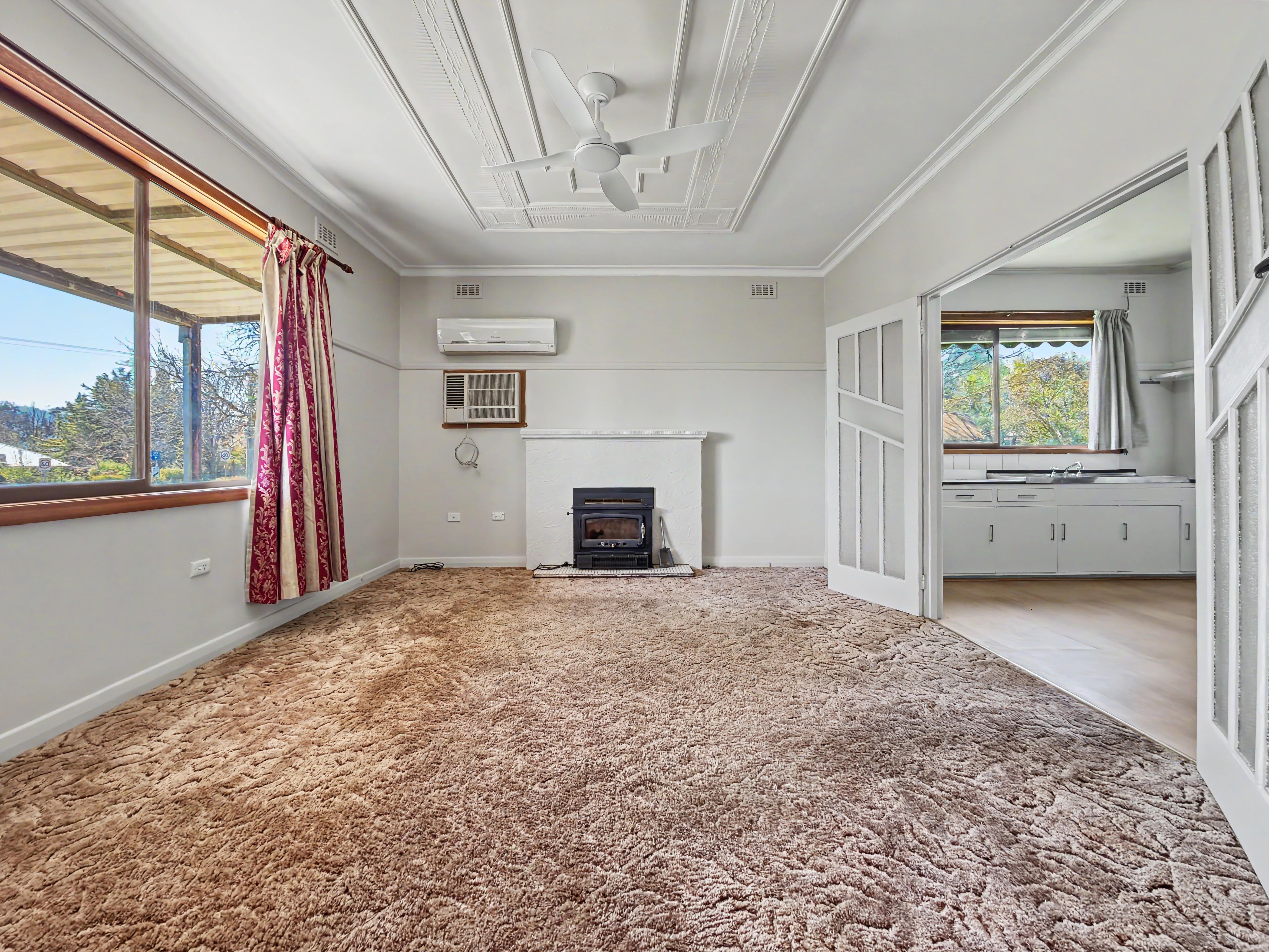 199 Hanson Street — photo 8 of 16