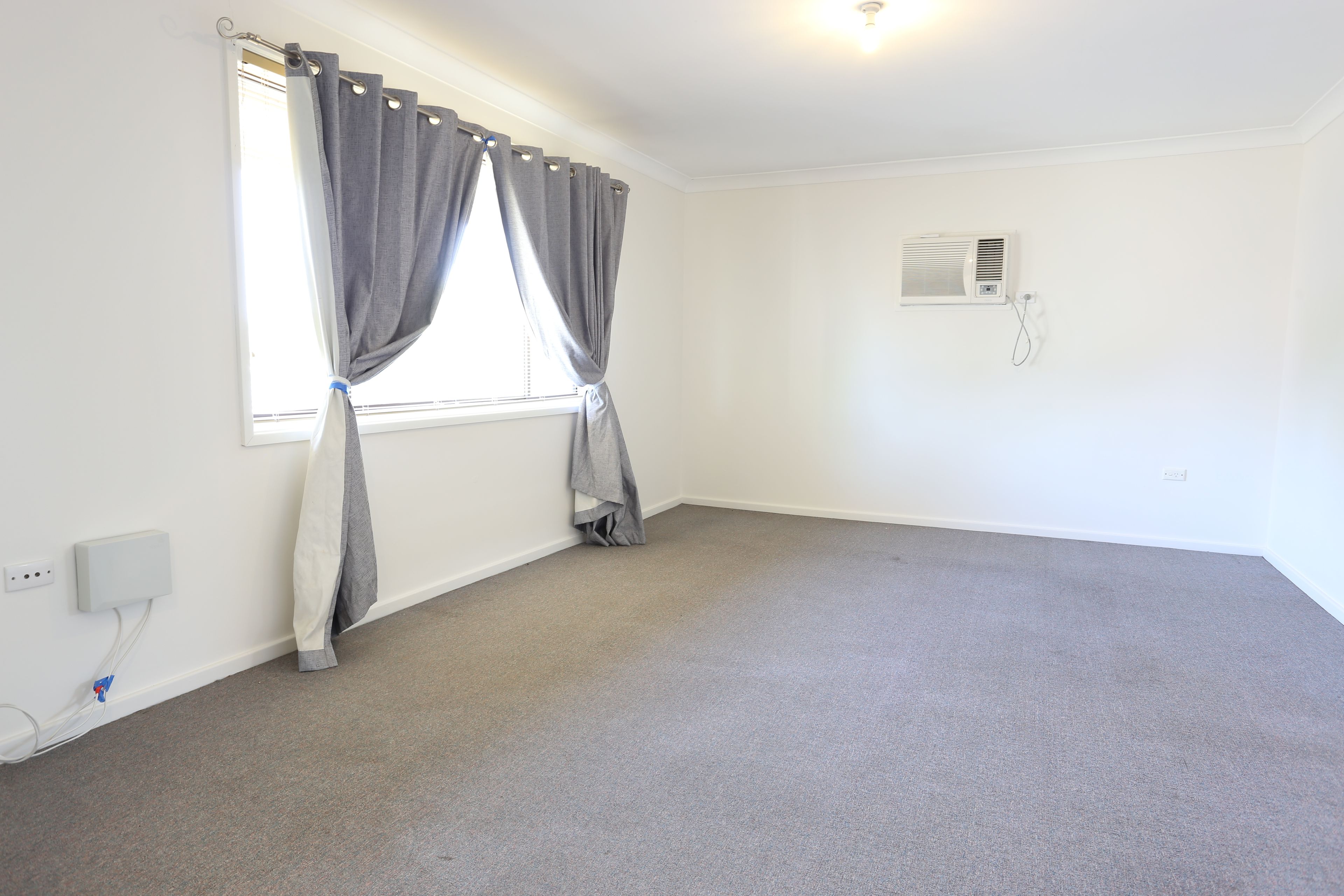 22 CARINDA Drive, South Penrith, NSW 2750