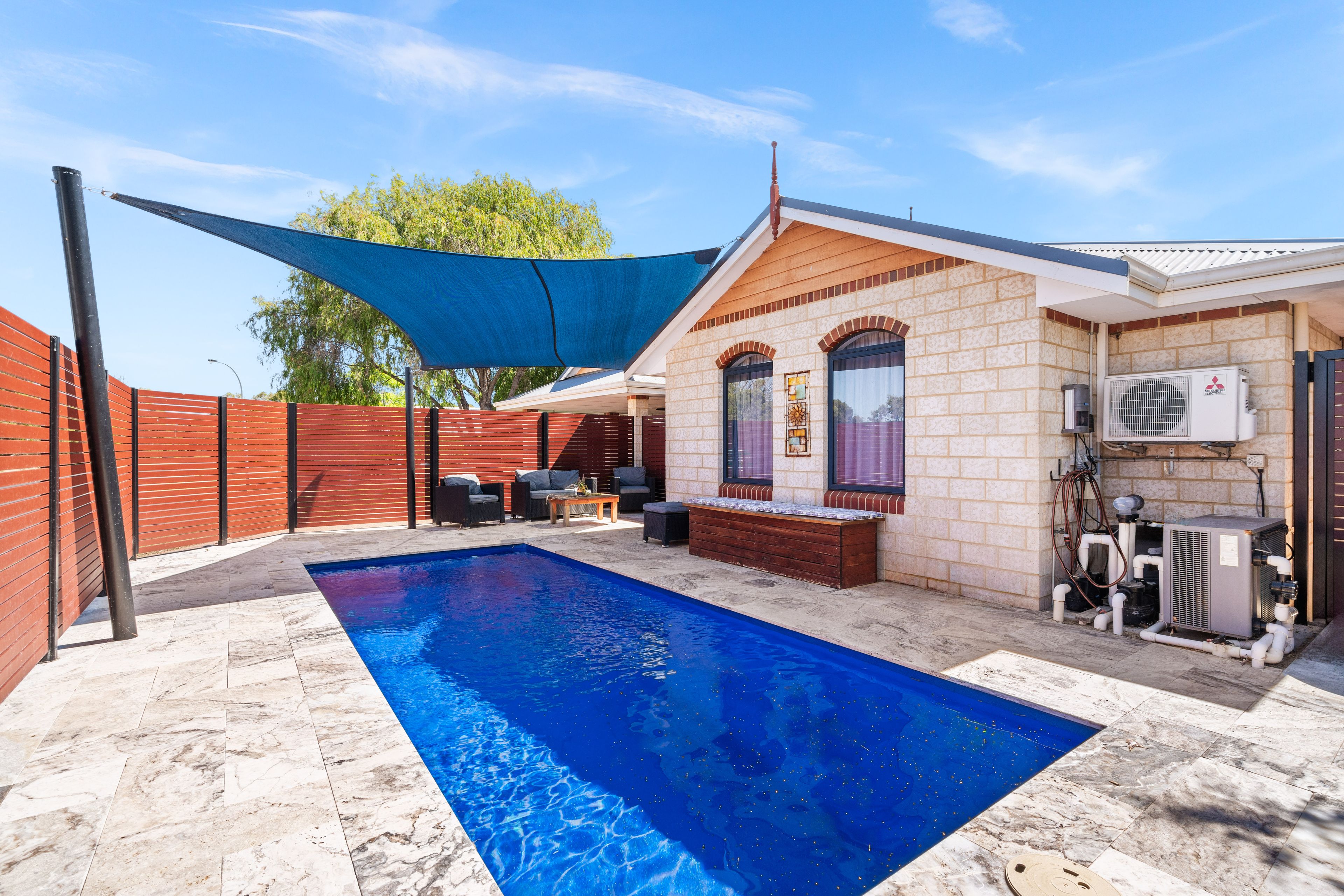 21 Hayfield Drive, Peppermint Grove Beach, WA 6271