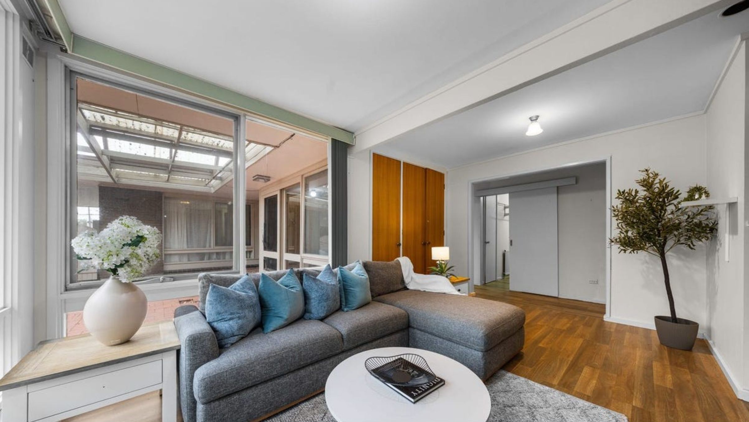 18 Thompson Court — photo 13 of 25