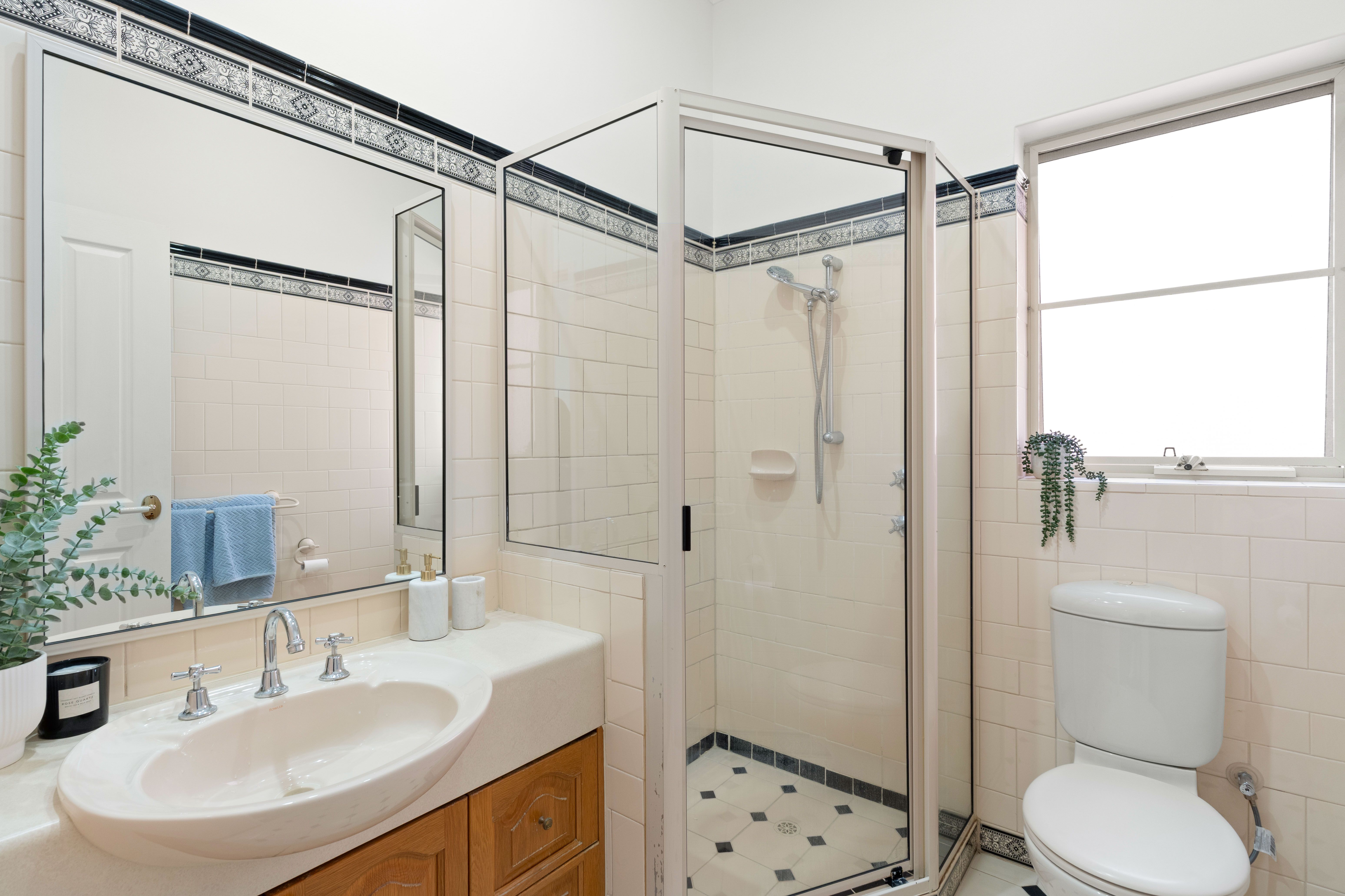 19 Tate Street — photo 15 of 23