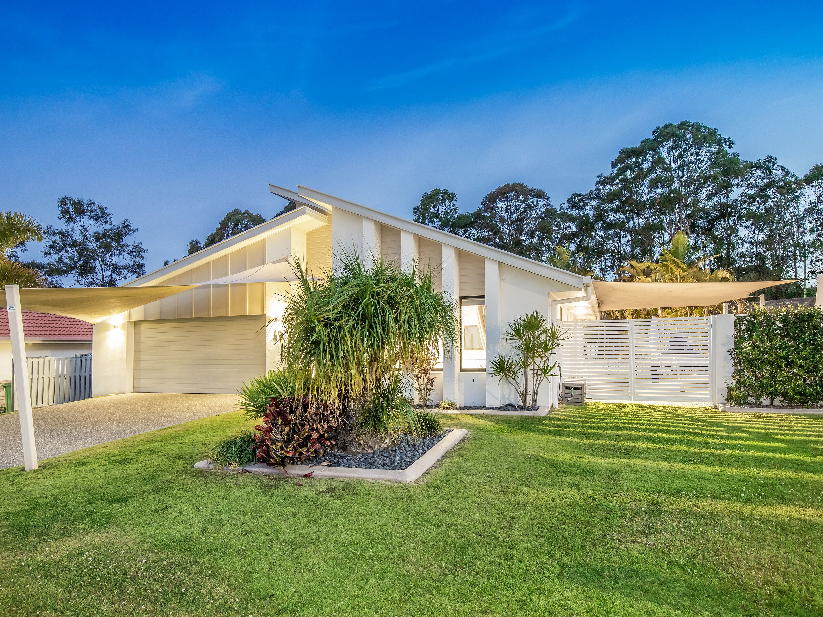 20 Broxbourne Place, Oxenford, QLD 4210
