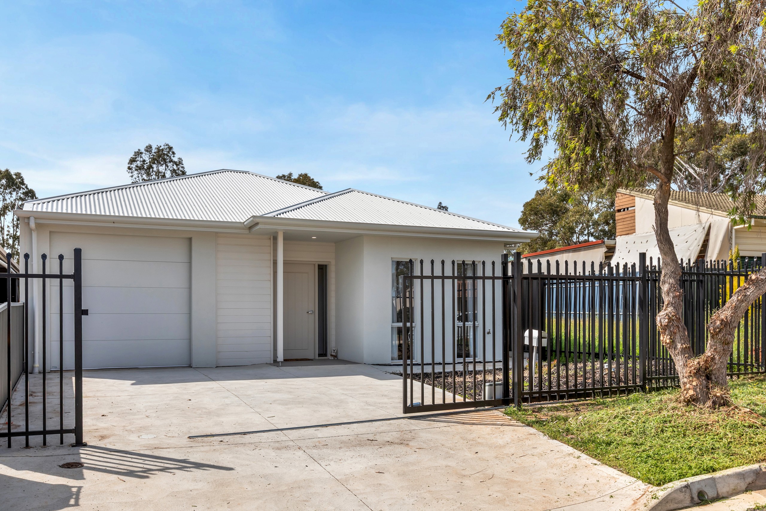 57 Paginton Crescent, Elizabeth East, SA 5112