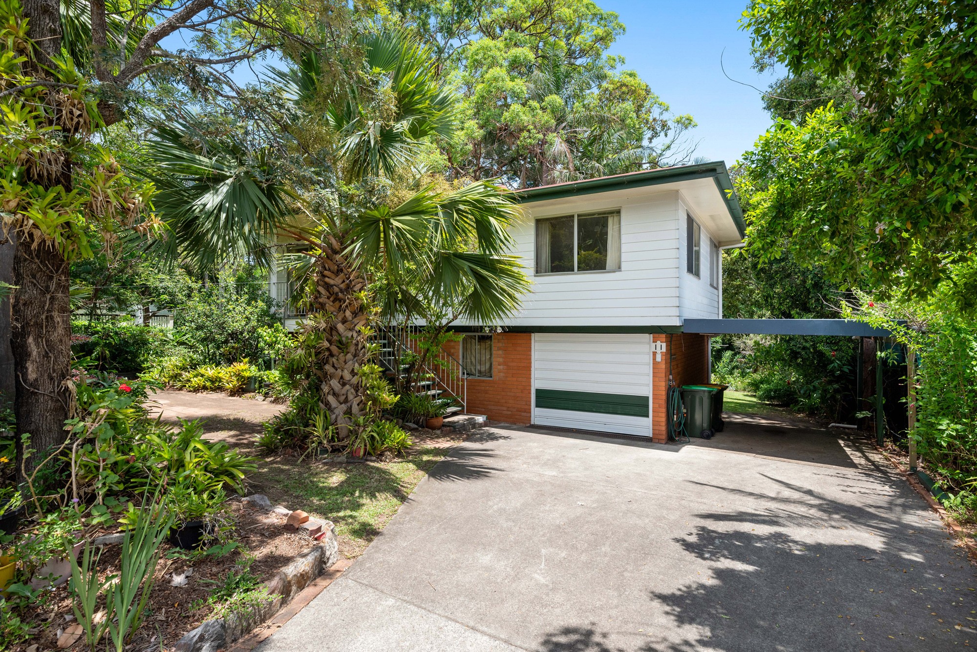 11 Nyleta Street, Coopers Plains, QLD 4108