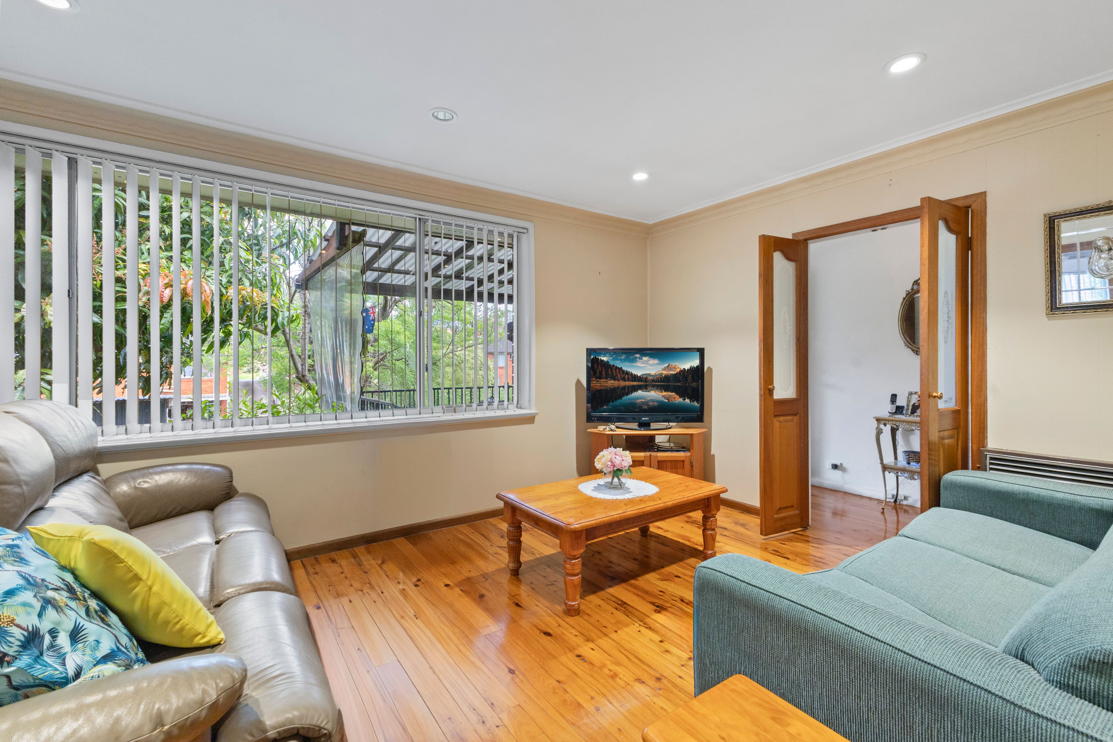 3 Metcalf Avenue — photo 11 of 12