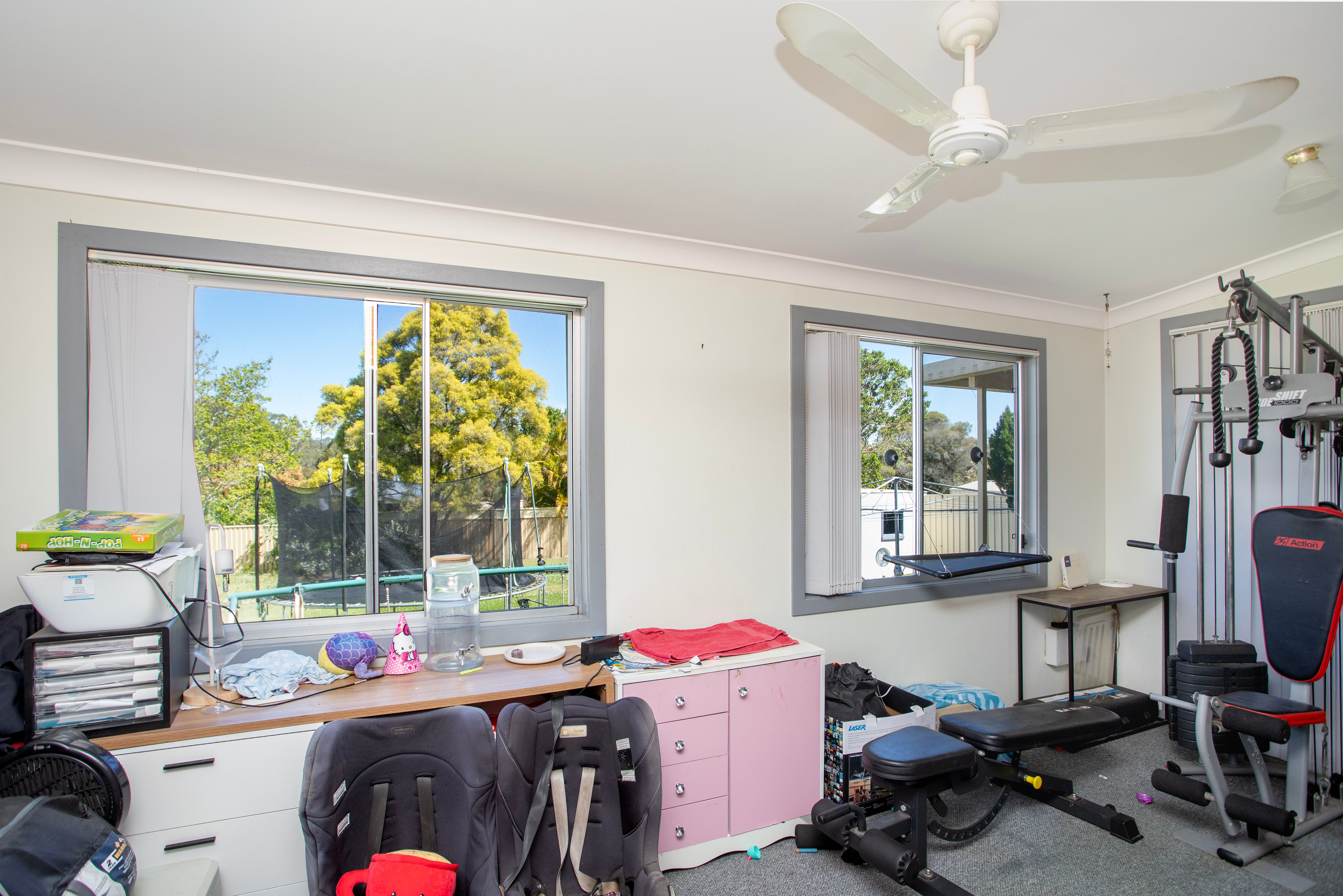 6 Tyrone Street — photo 9 of 21