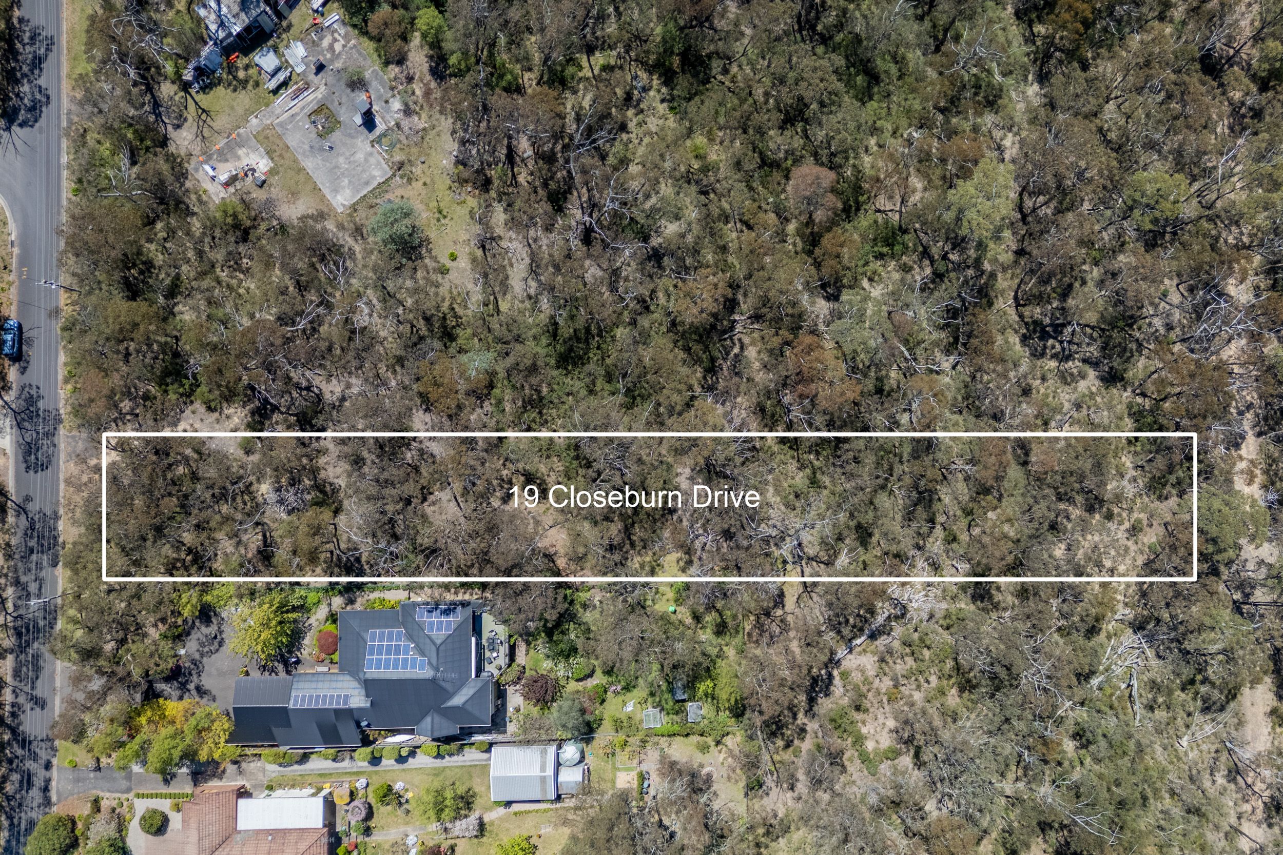 19-21 Closeburn Drive — photo 6 of 12