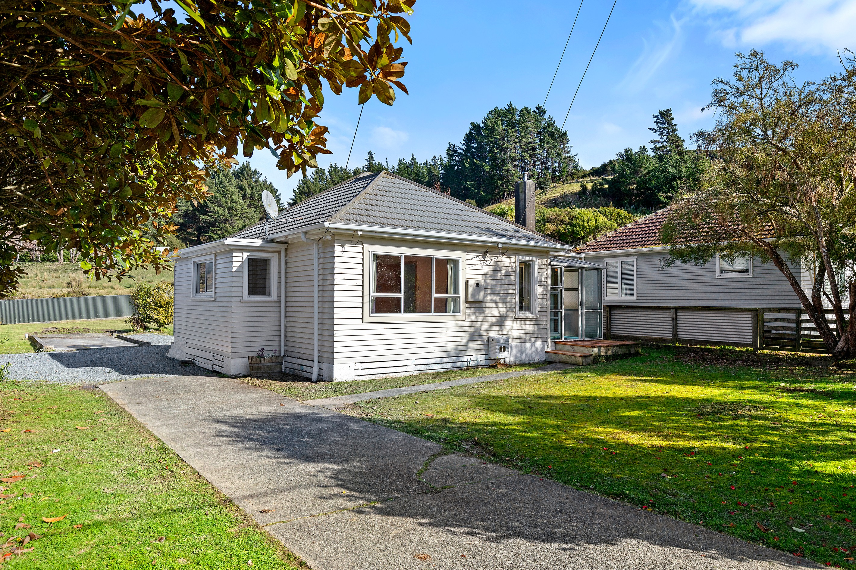 13 McGowan Road, Wainuiomata, Lower Hutt City