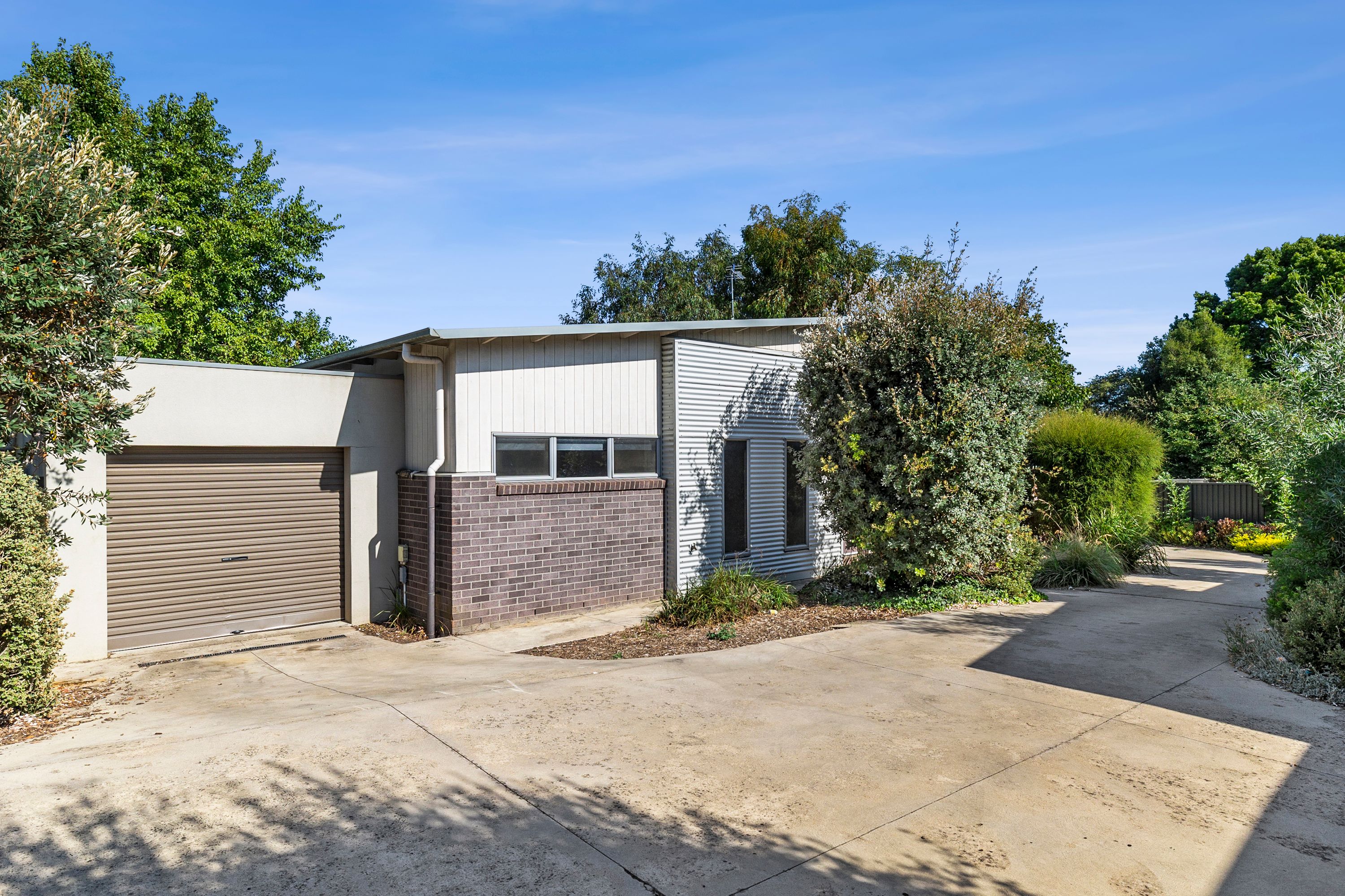 2/5 Brophy Street, Brown Hill, VIC 3350