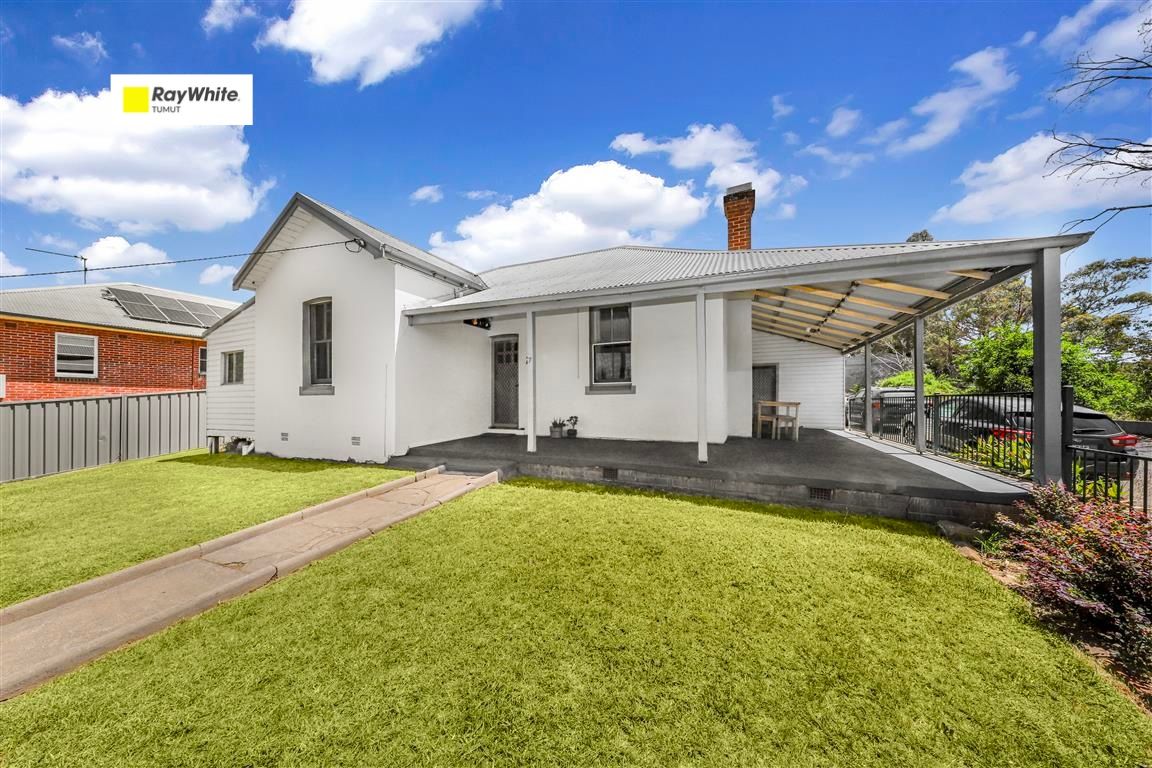 7 Capper Street, Tumut NSW 2720