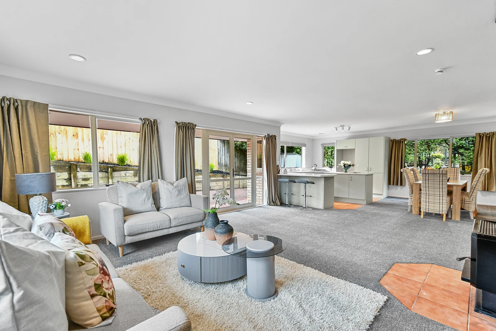 15A Roys Road, Manurewa, Manukau City