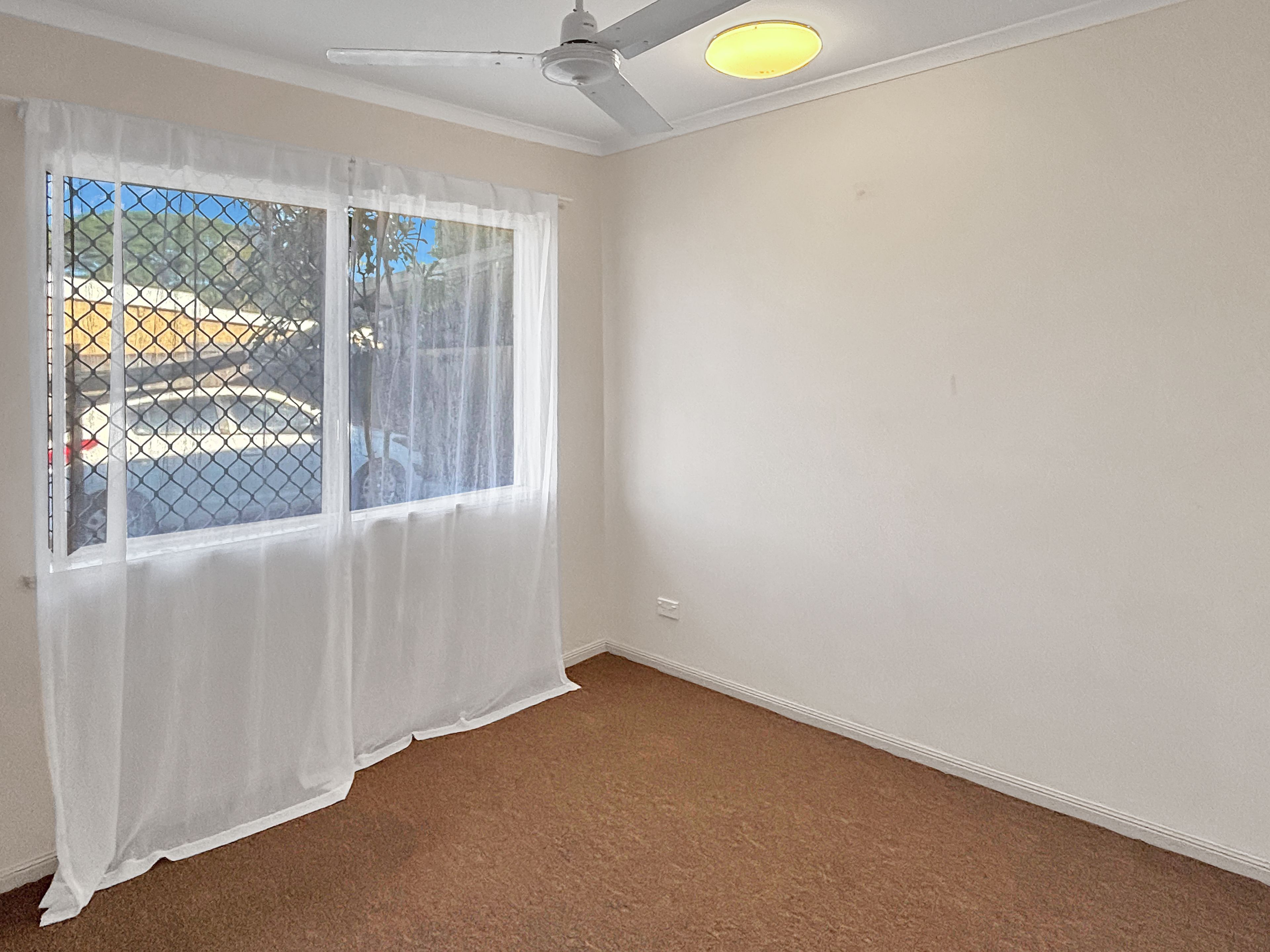 1/61 Hayward Street — photo 7 of 10