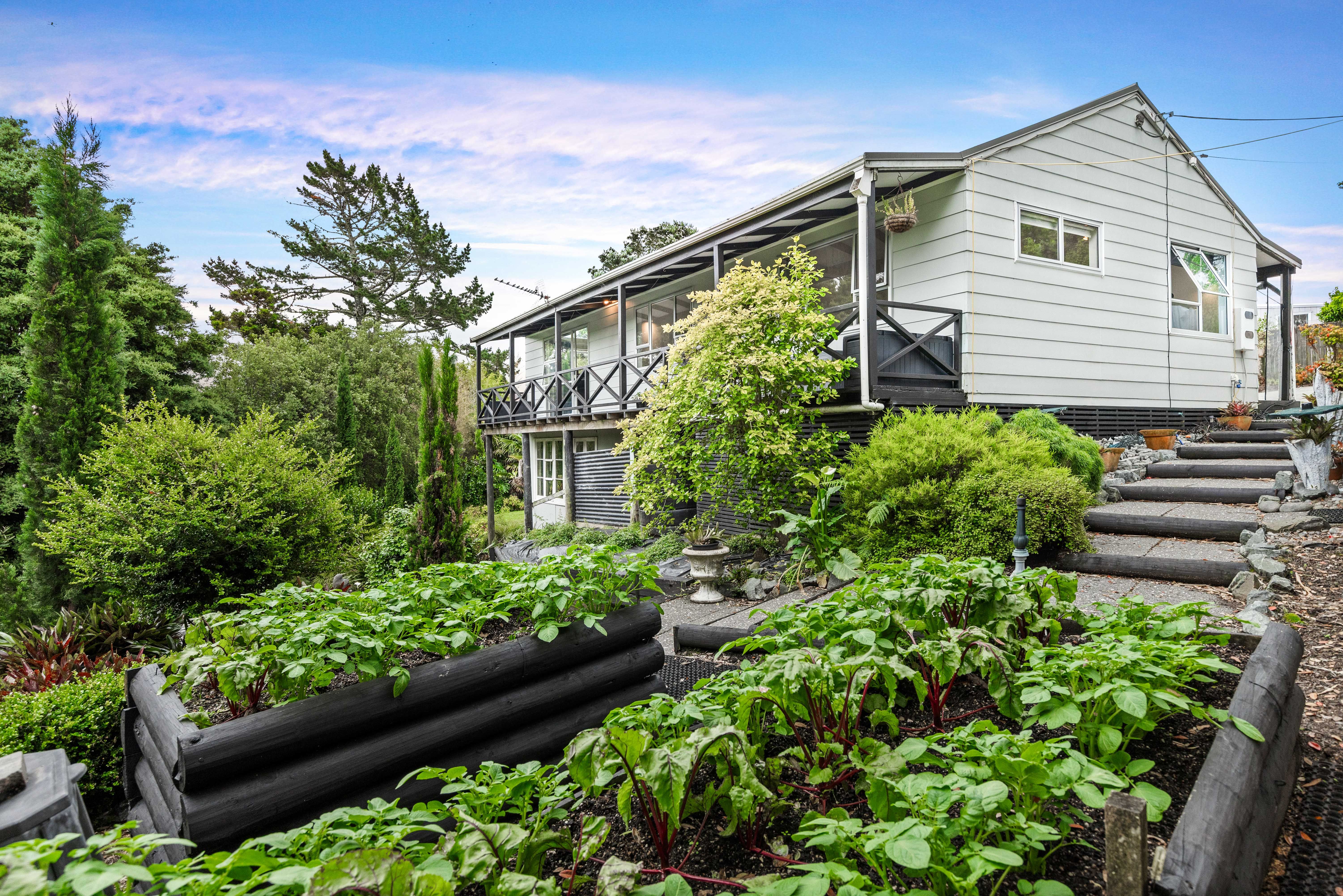 42 McEntee Road, Waitakere, Waitakere City