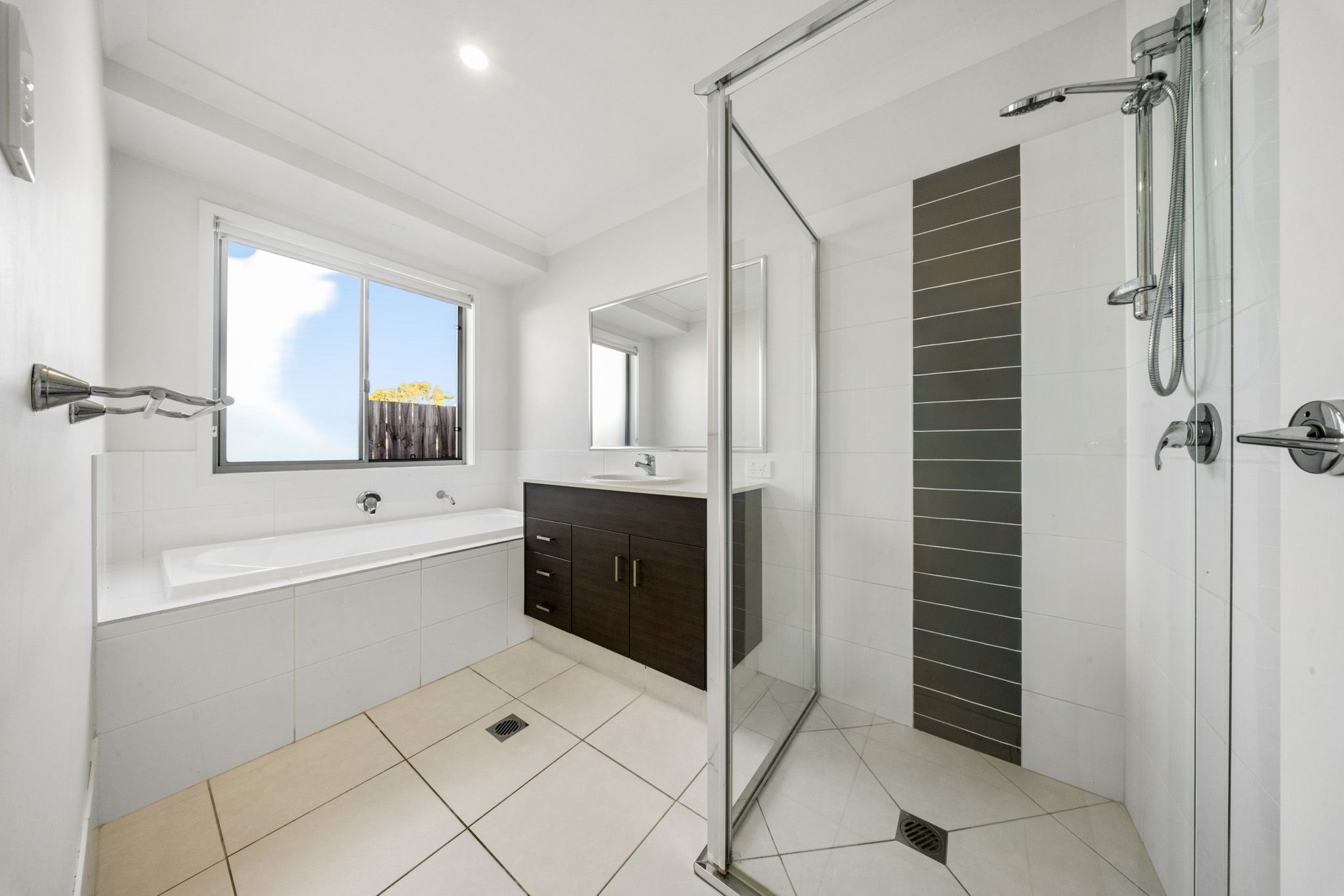44 Dew Street — photo 14 of 24