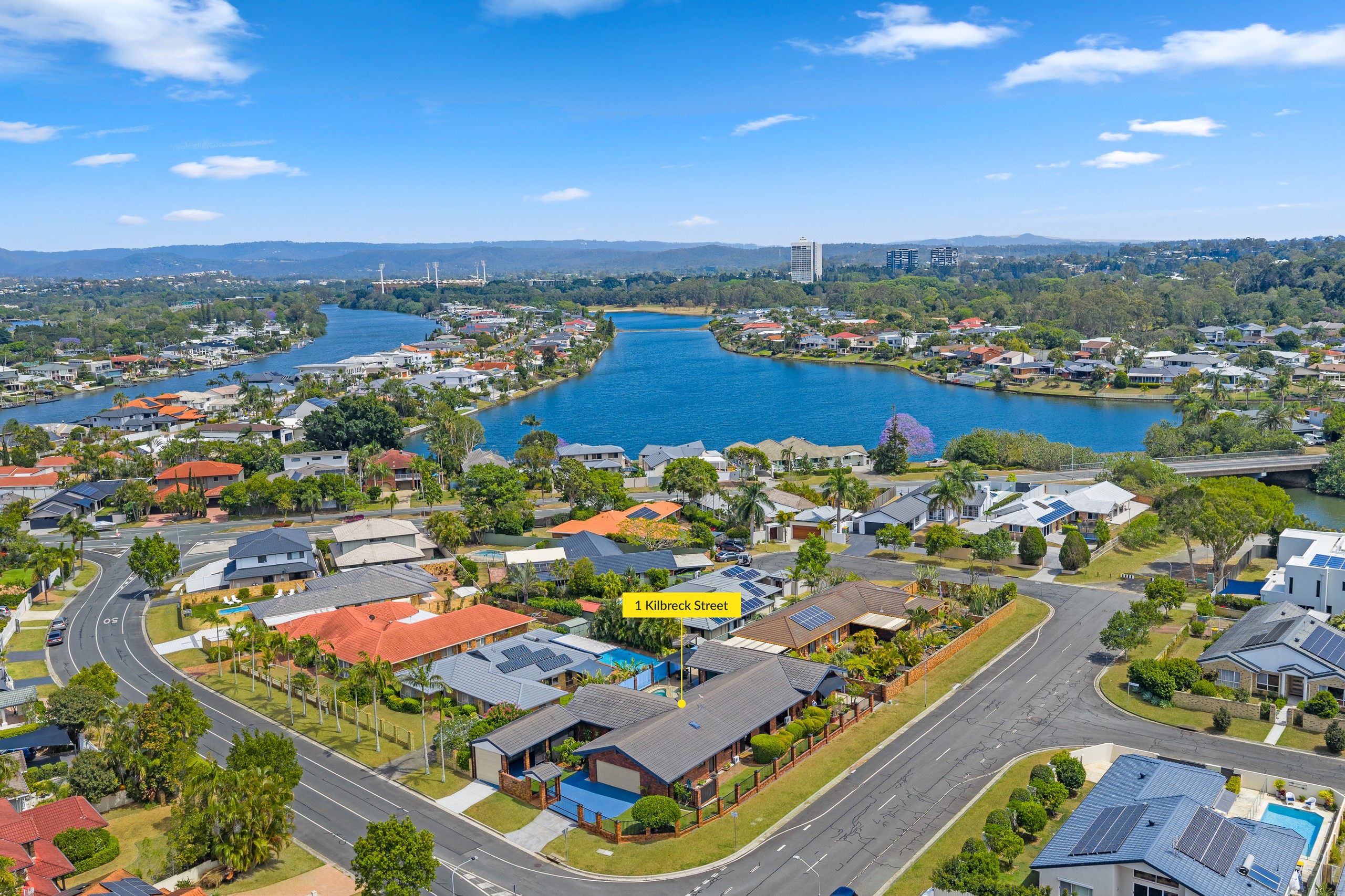 1 Kilbreck Street, Benowa Waters, QLD 4217
