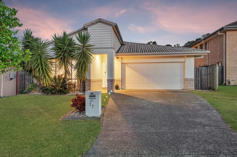 37 Kingsford Drive, Upper Coomera, QLD 4209