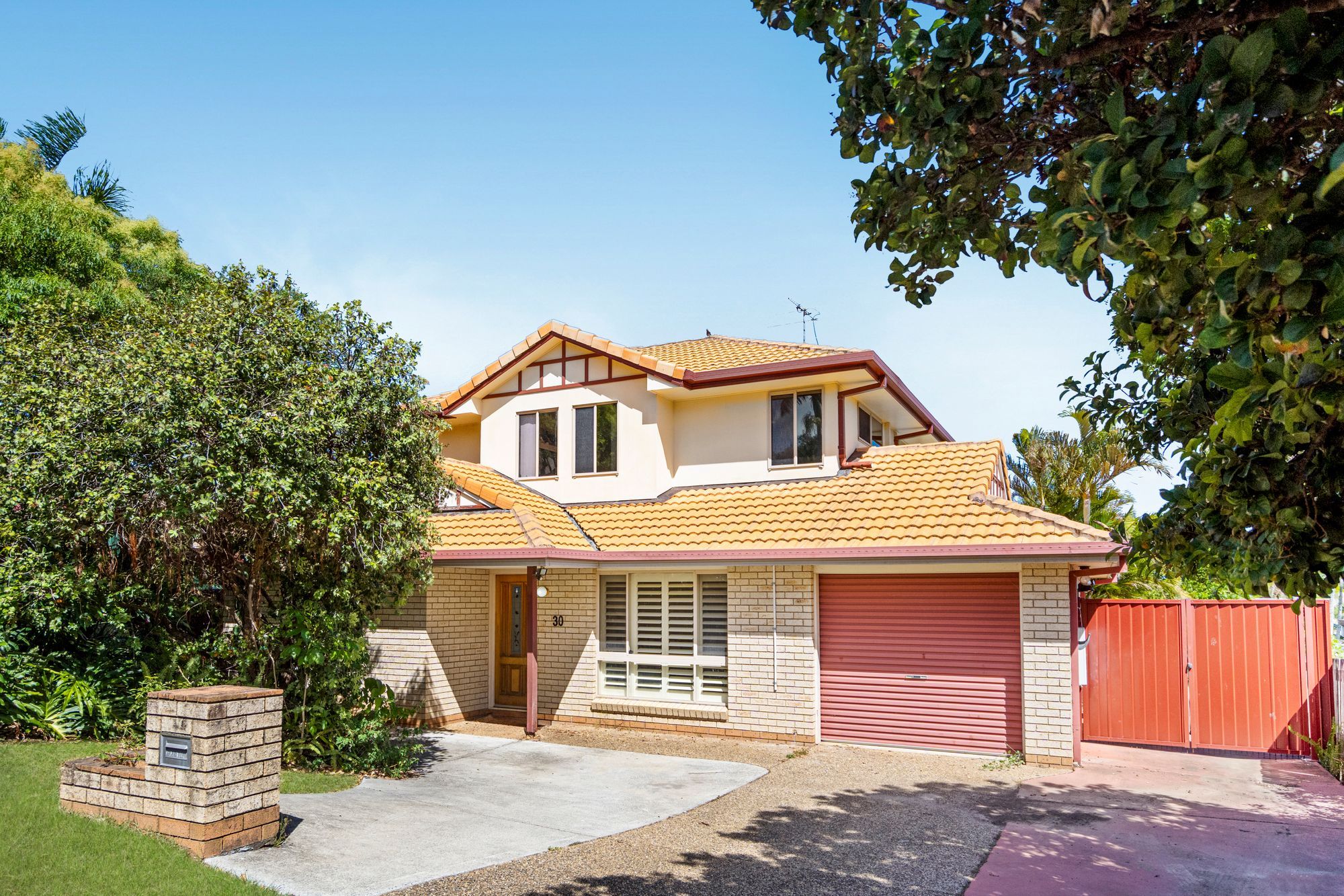 30 Tahan Crescent, Tanah Merah QLD 4128