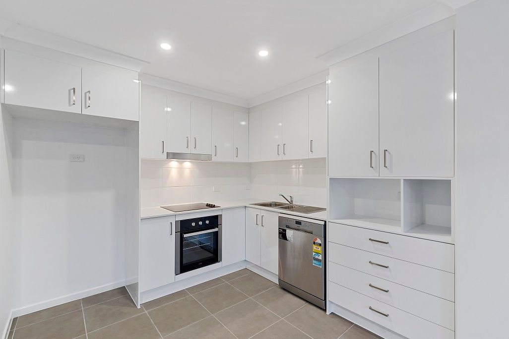 10 St Martin Way — photo 6 of 11