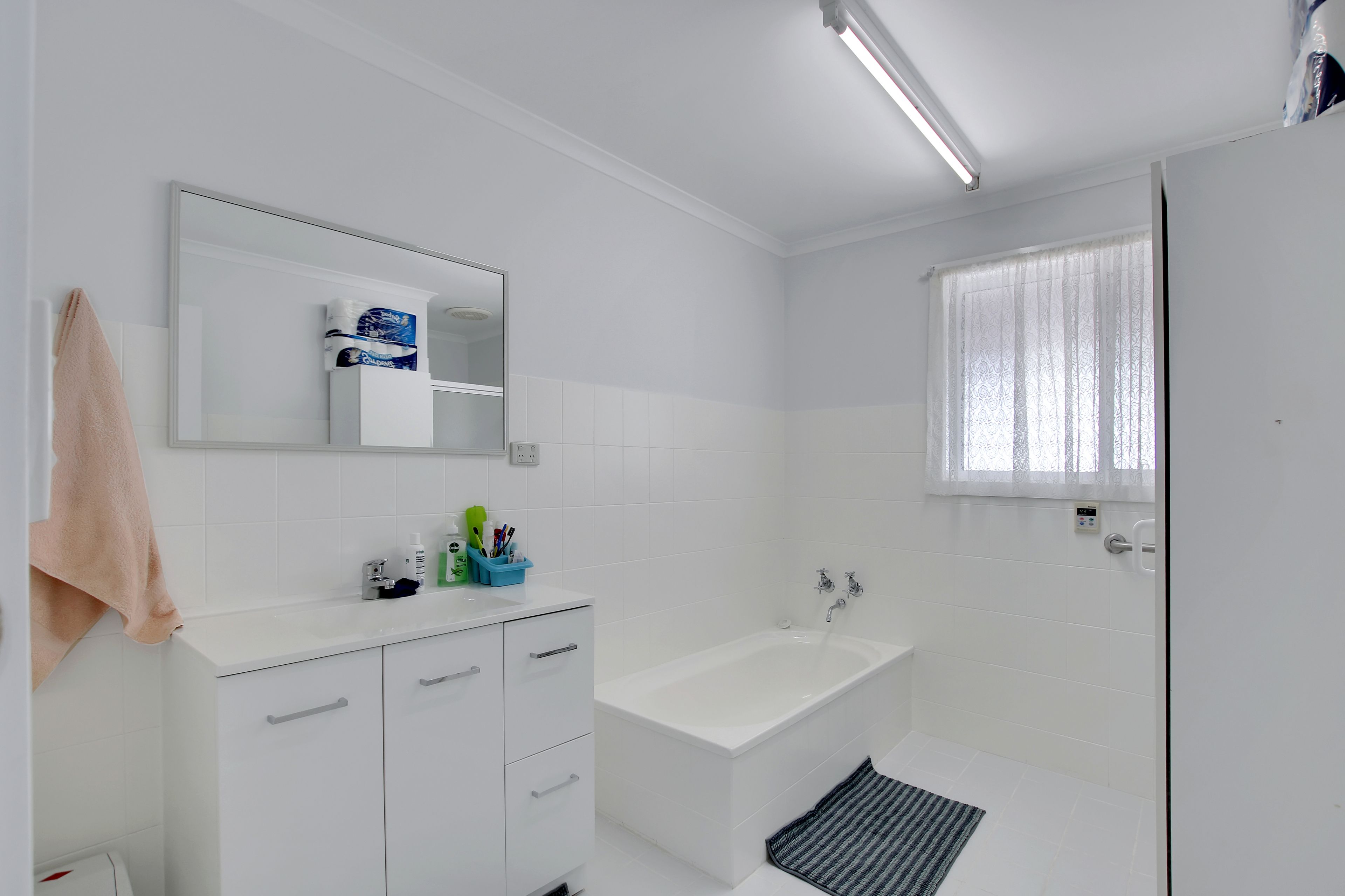 26 Marschall Street — photo 18 of 28