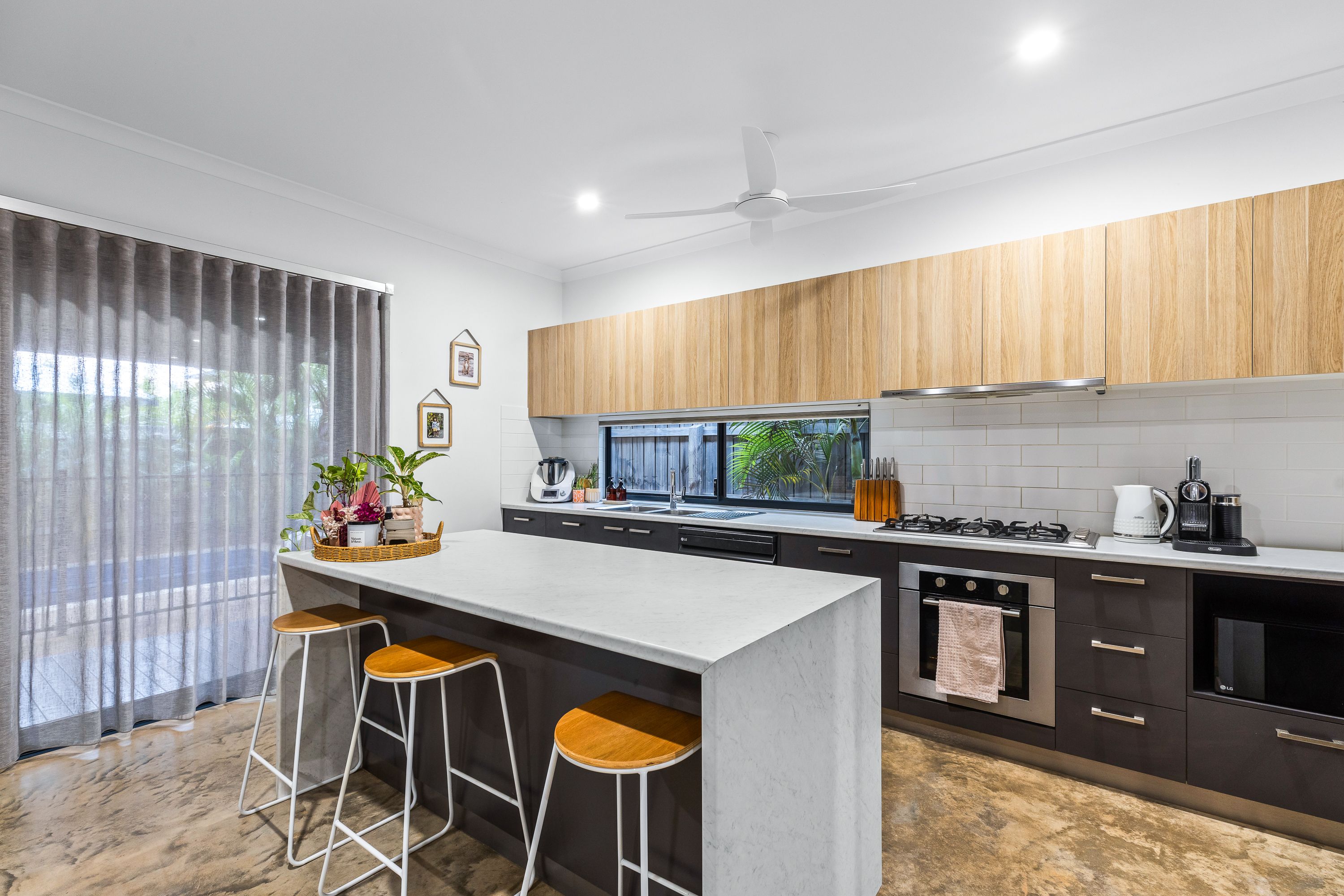 83 Kapang Drive — photo 7 of 30