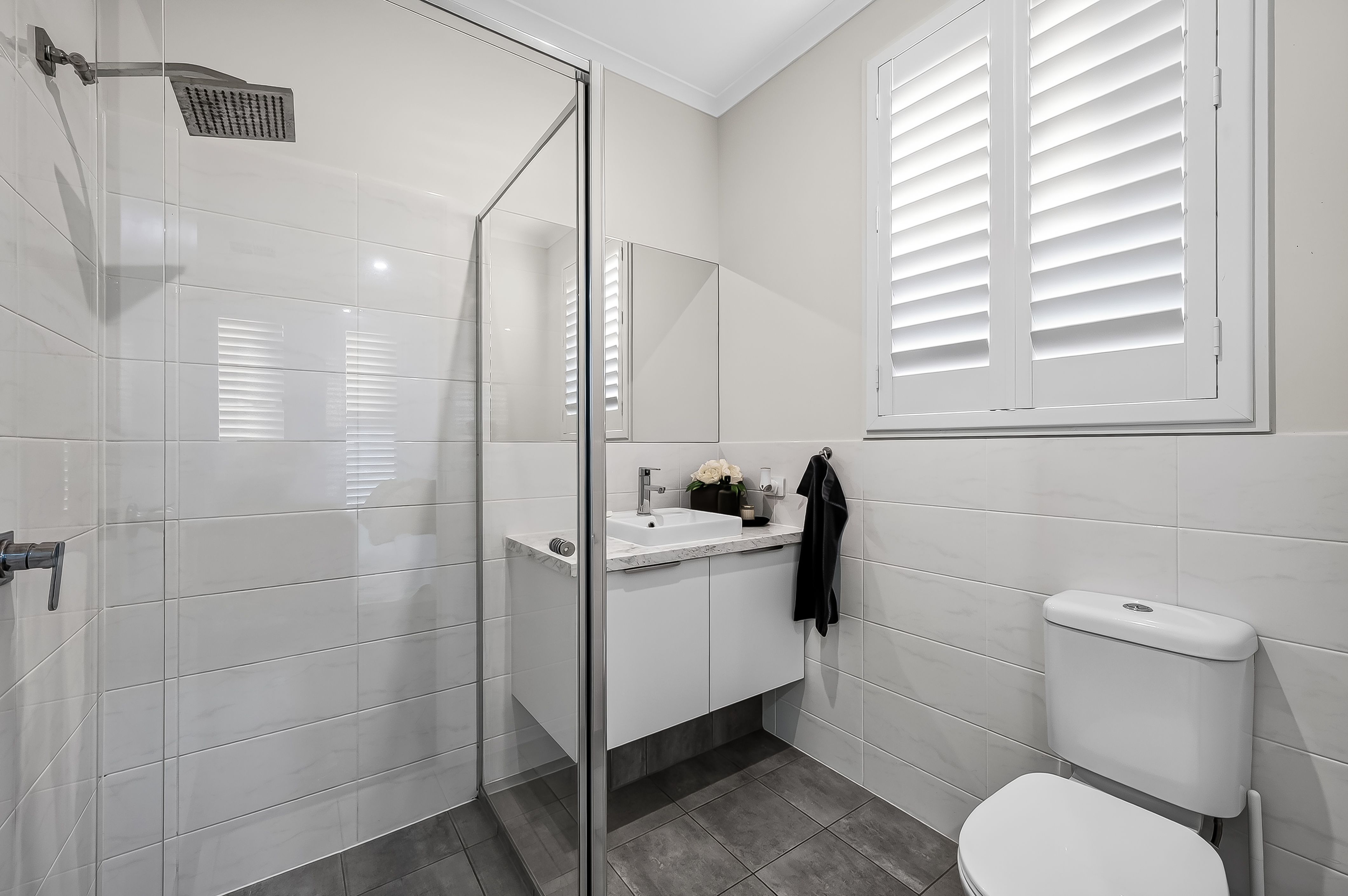 13 Ogilvy Road — photo 4 of 19