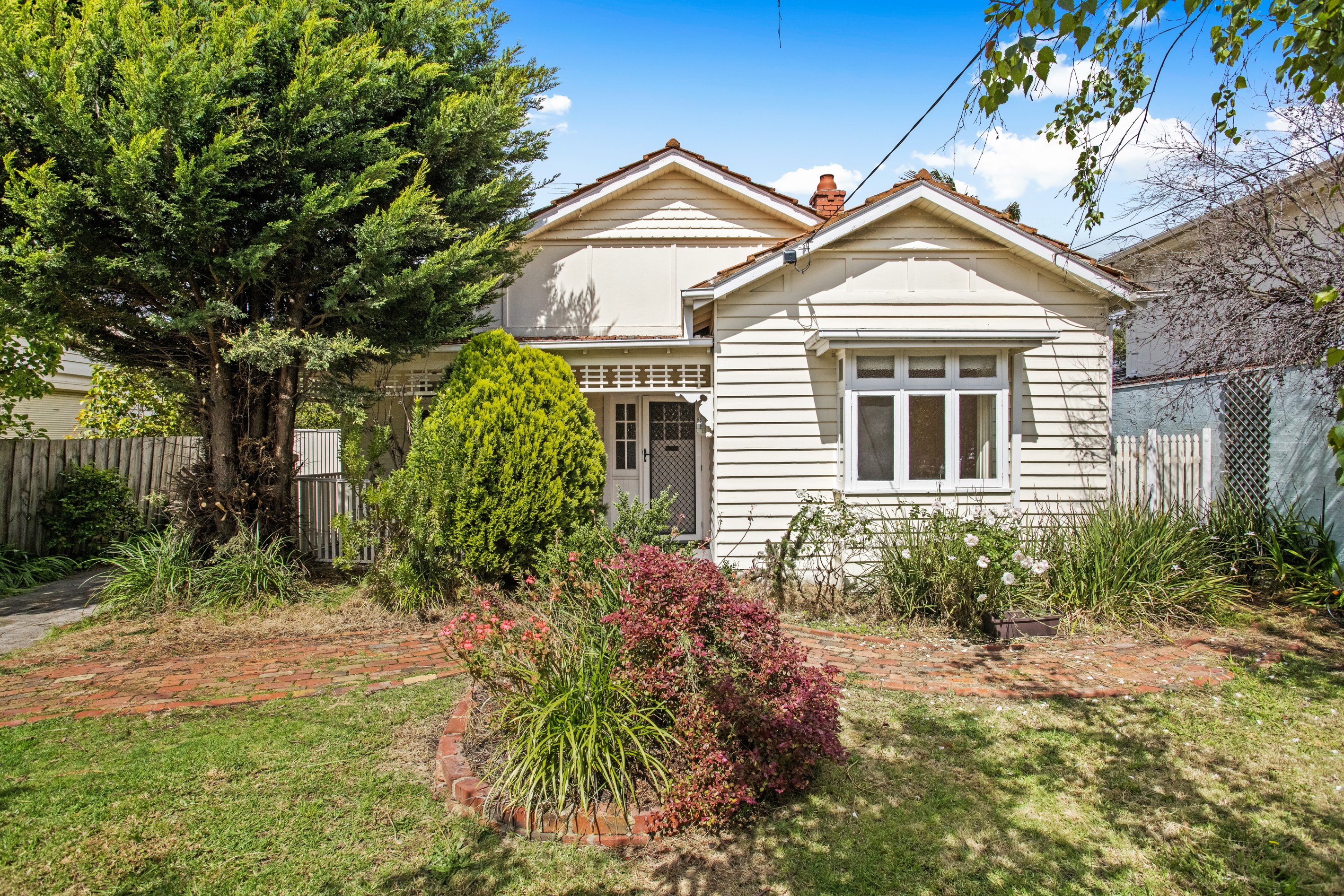 6 Shepparson Avenue, Carnegie, VIC 3163