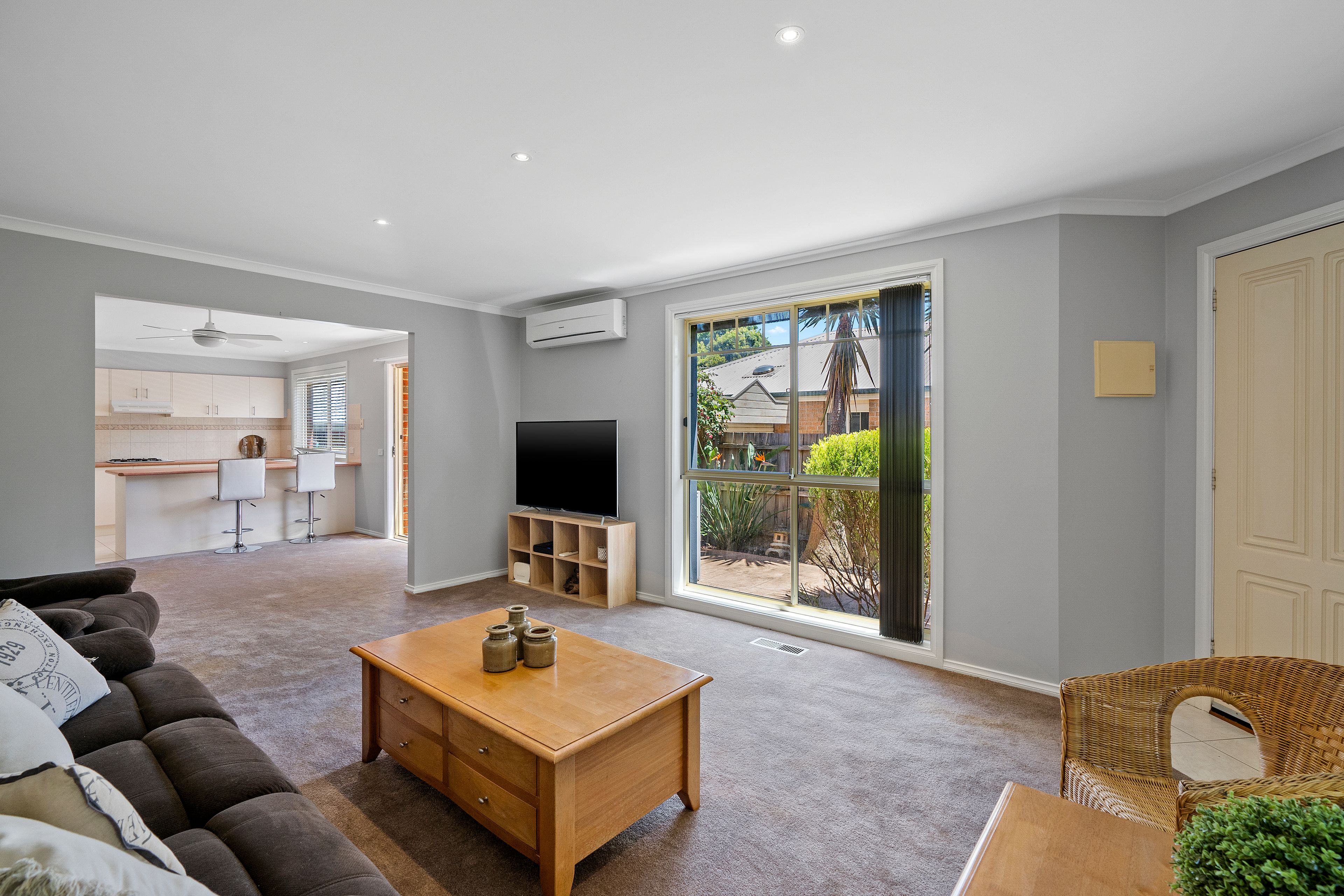 32 Hutton Avenue, Ferntree Gully VIC 3156