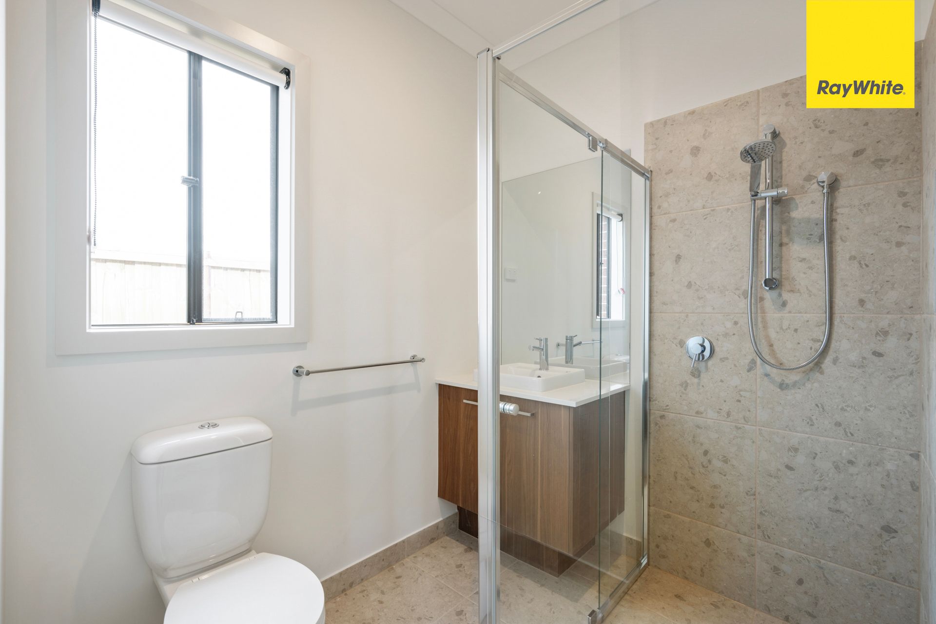 15 Aldrich Street — photo 7 of 16