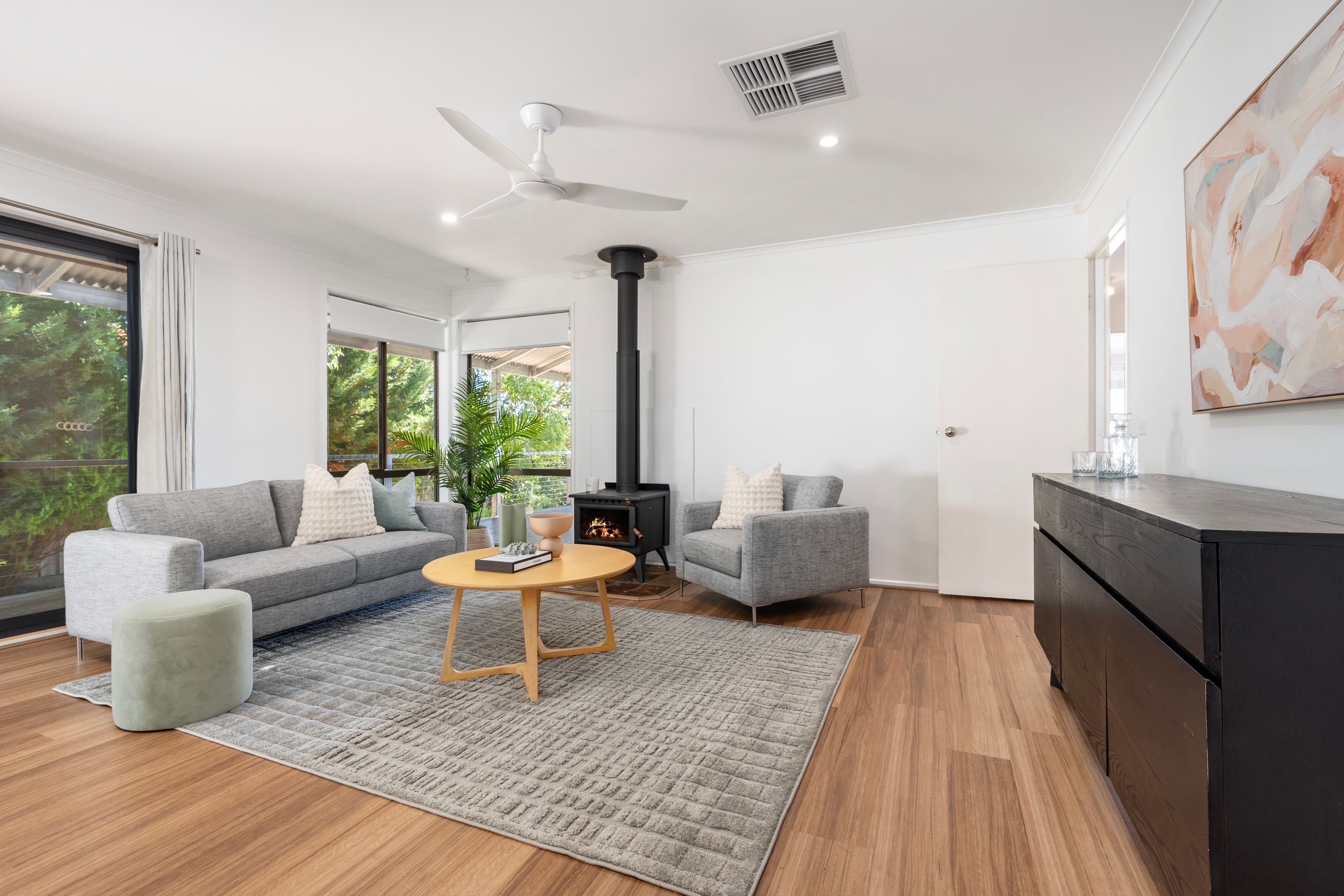 13 Valley View Drive, West Albury NSW 2640