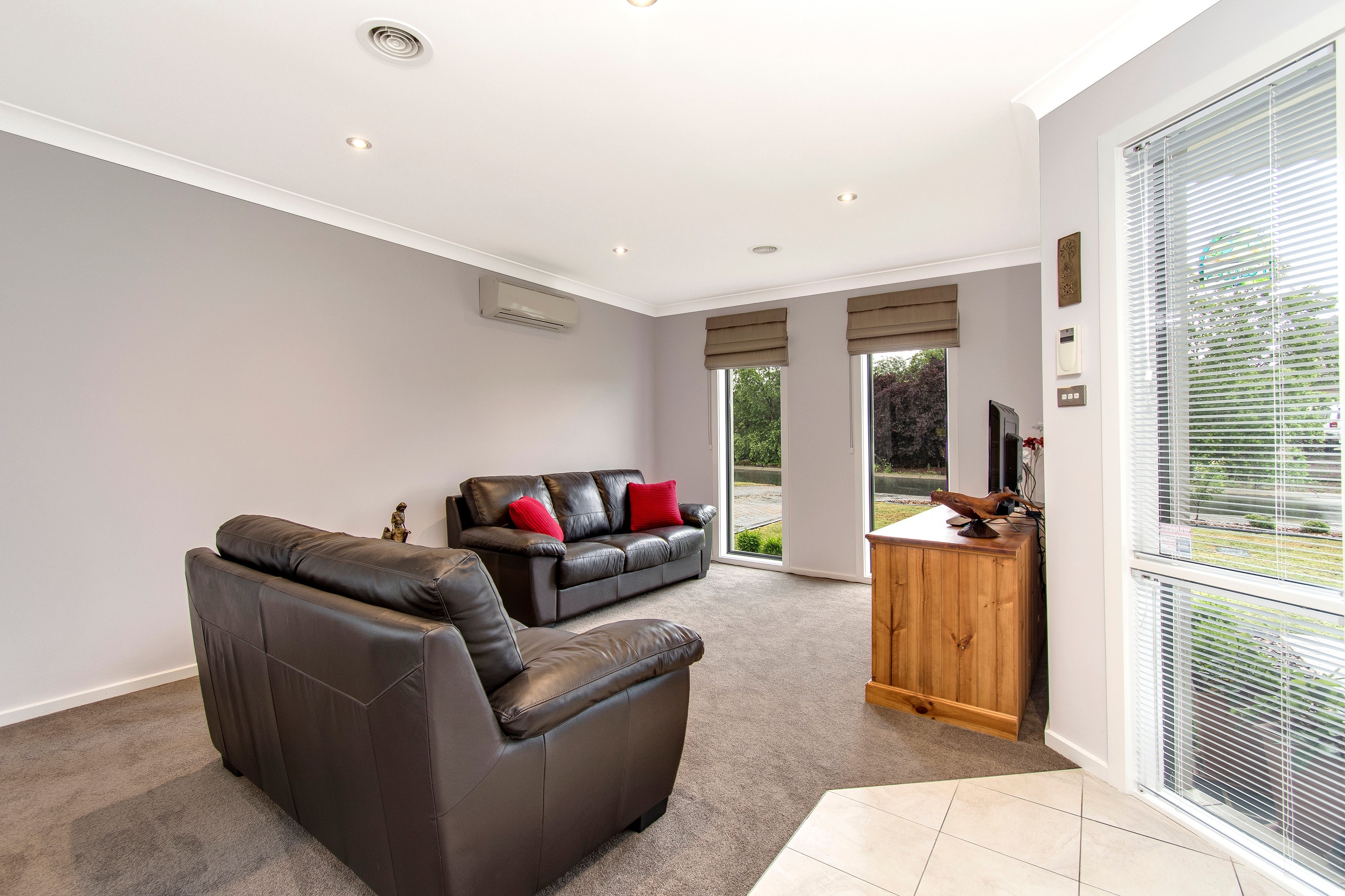 5 Splayd Close, Dunlop, ACT 2615