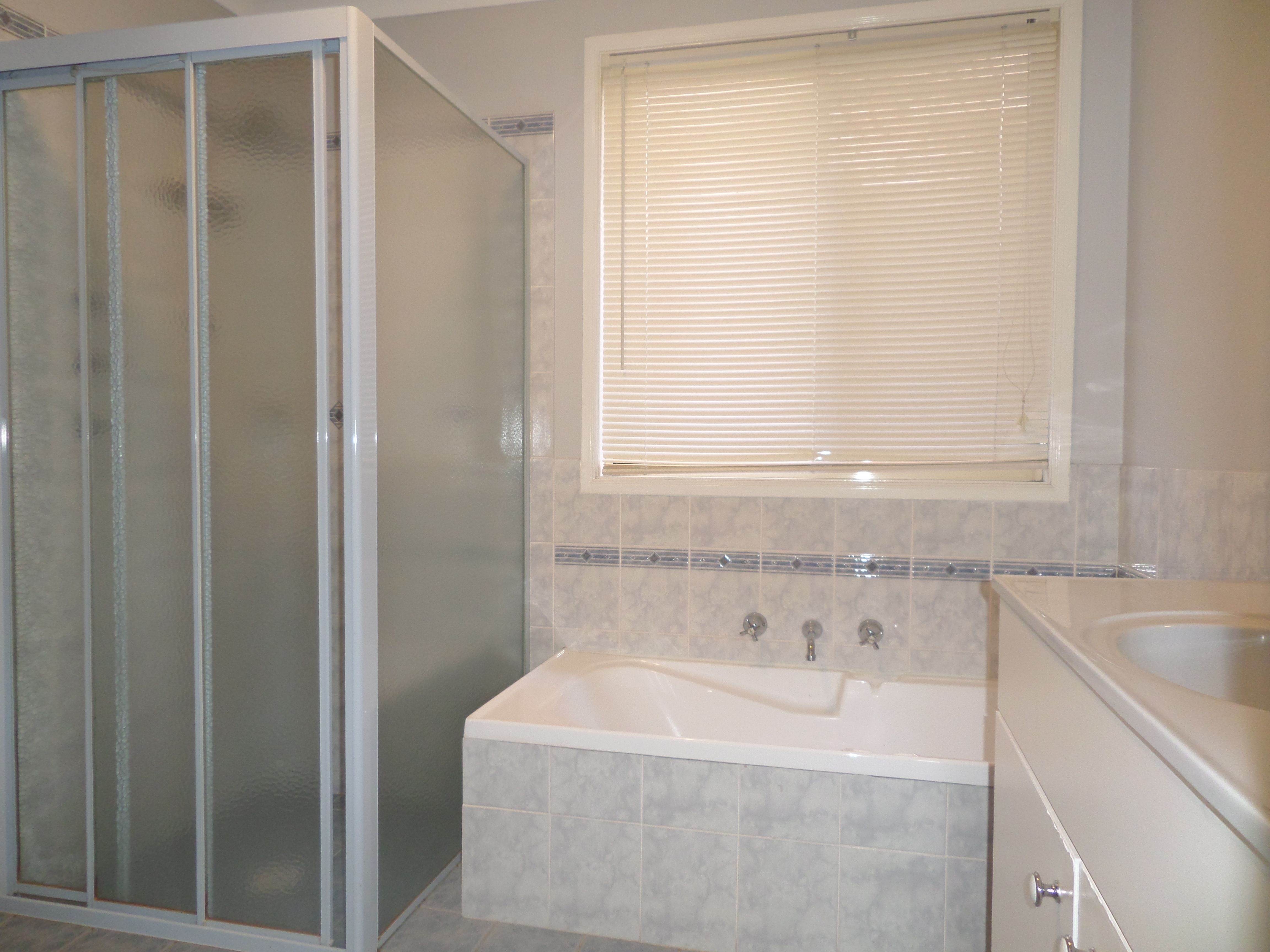 3 Legendre Place, Hinchinbrook, NSW 2168