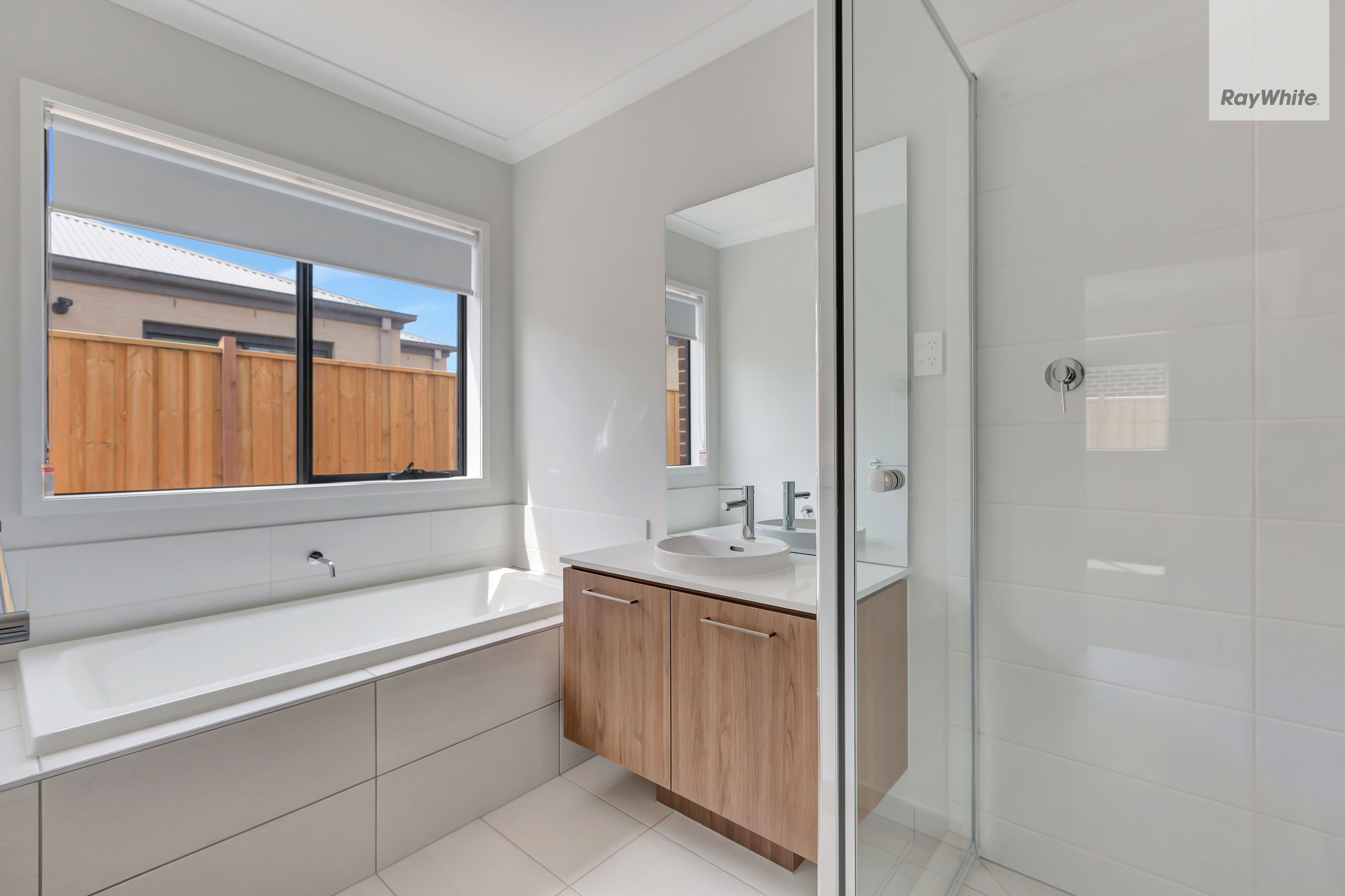 46 Potala Avenue — photo 12 of 14