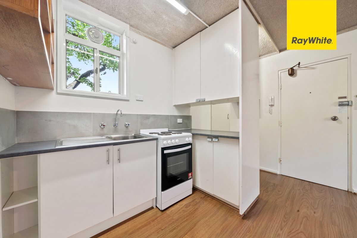 43/1 Mckay Street — photo 5 of 11