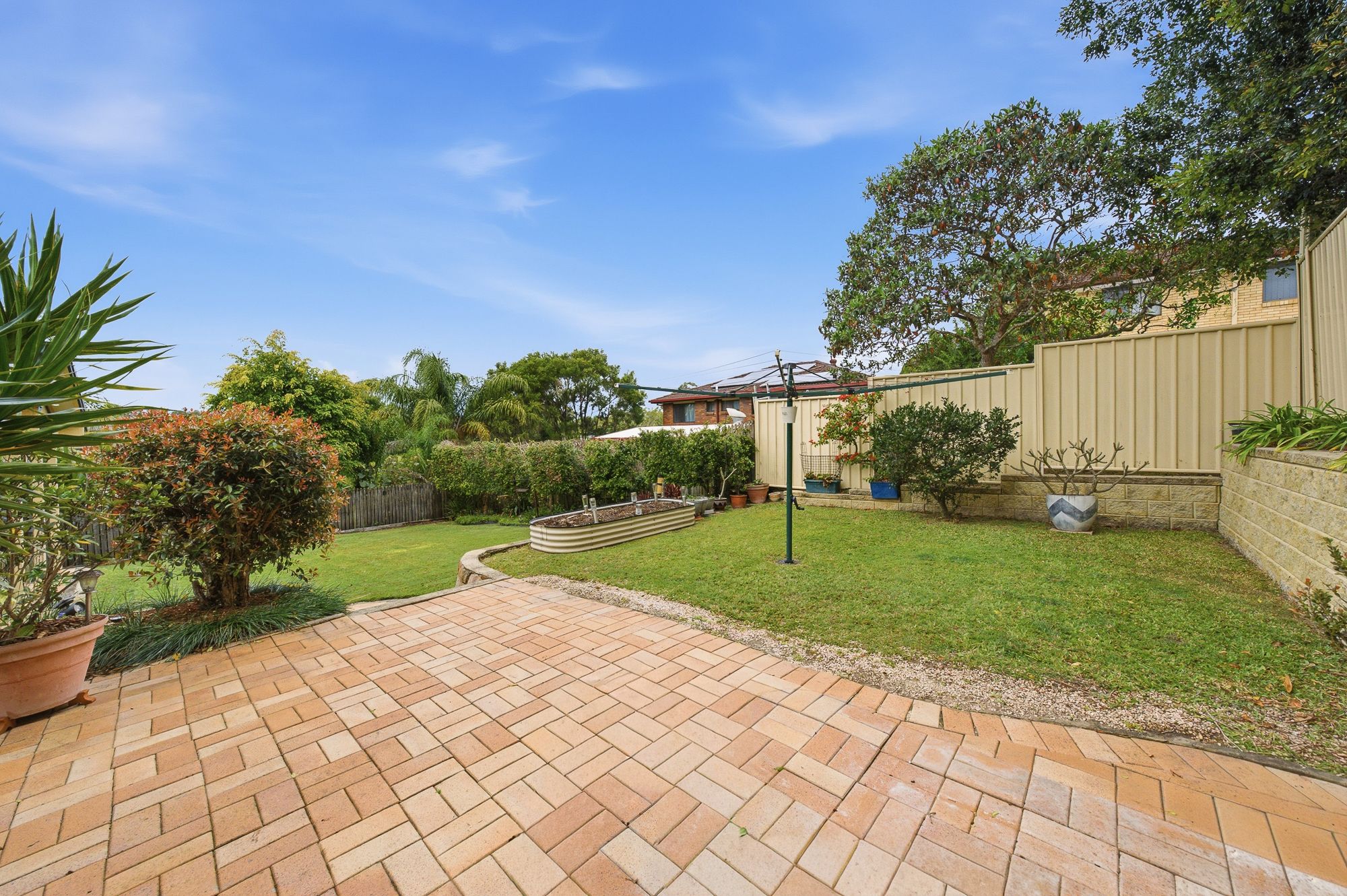 10 Loren Street — photo 24 of 26