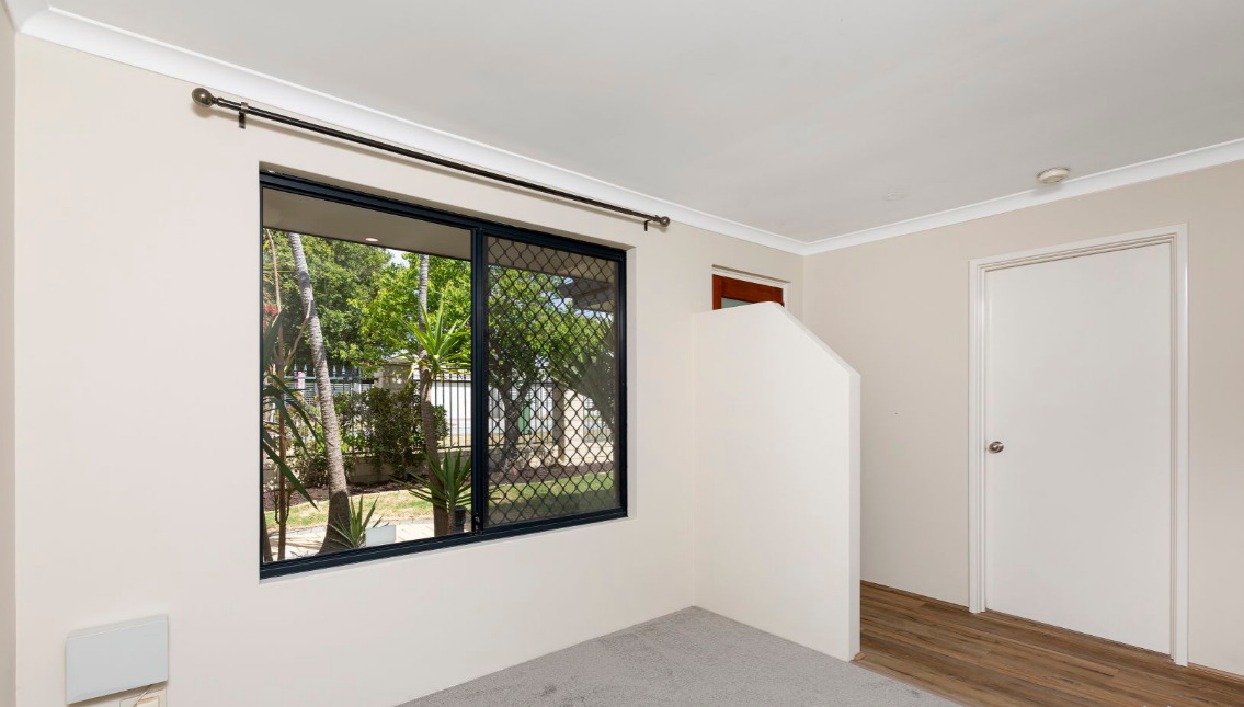 43 Campbell Street — photo 8 of 20