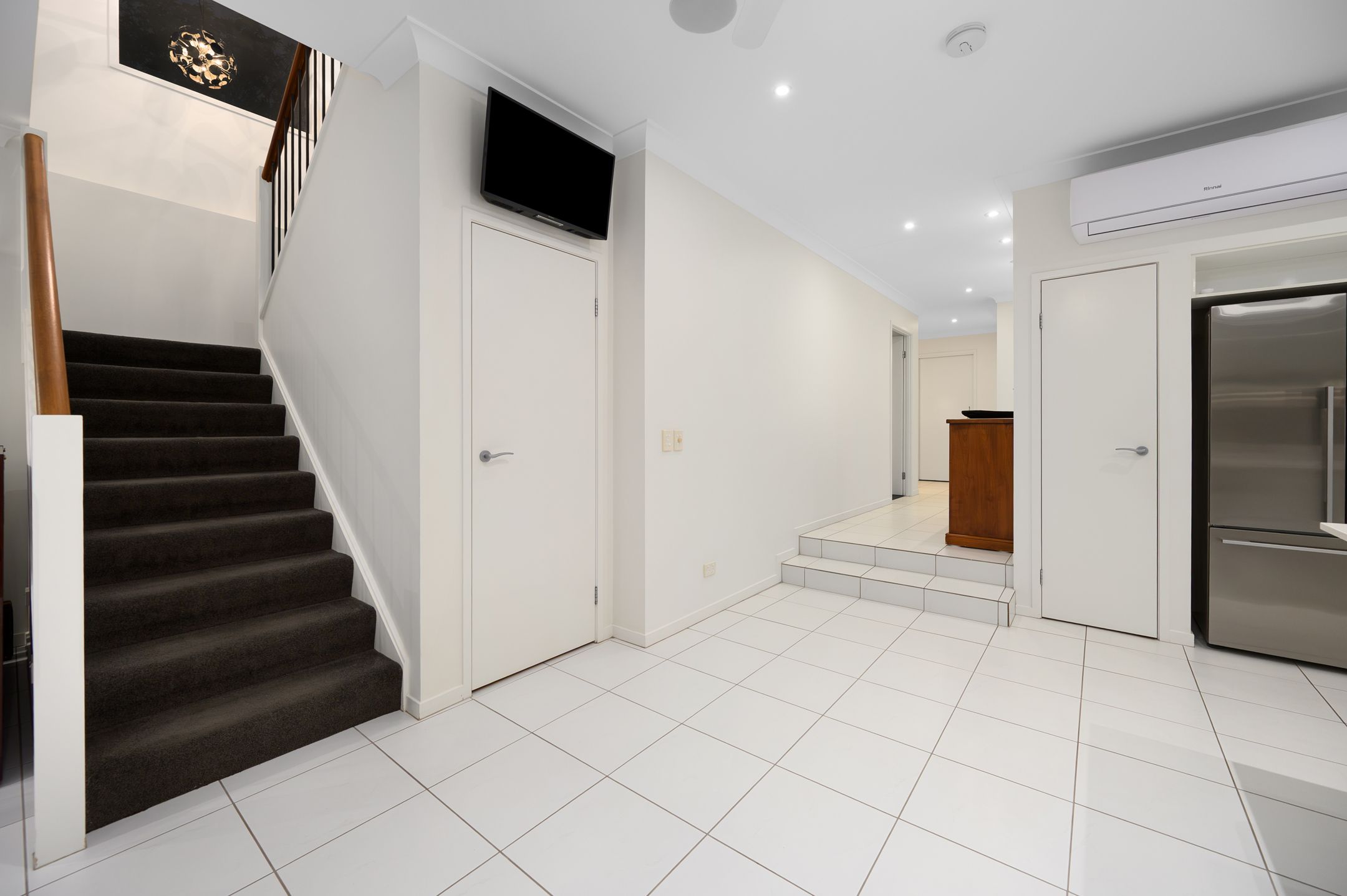 2 Burton Lane — photo 15 of 30