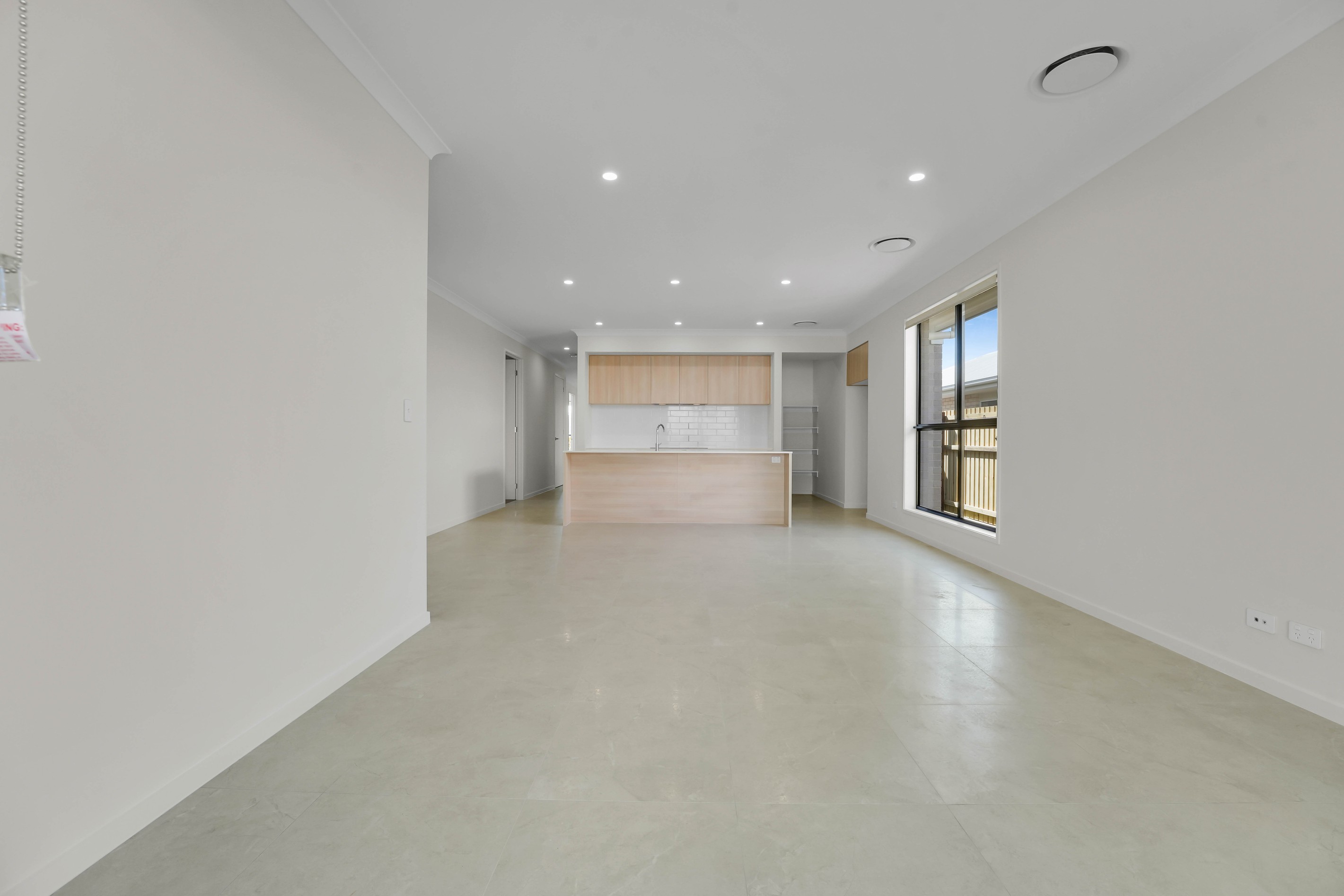 16 Kakadu Street, Redland Bay, QLD 4165