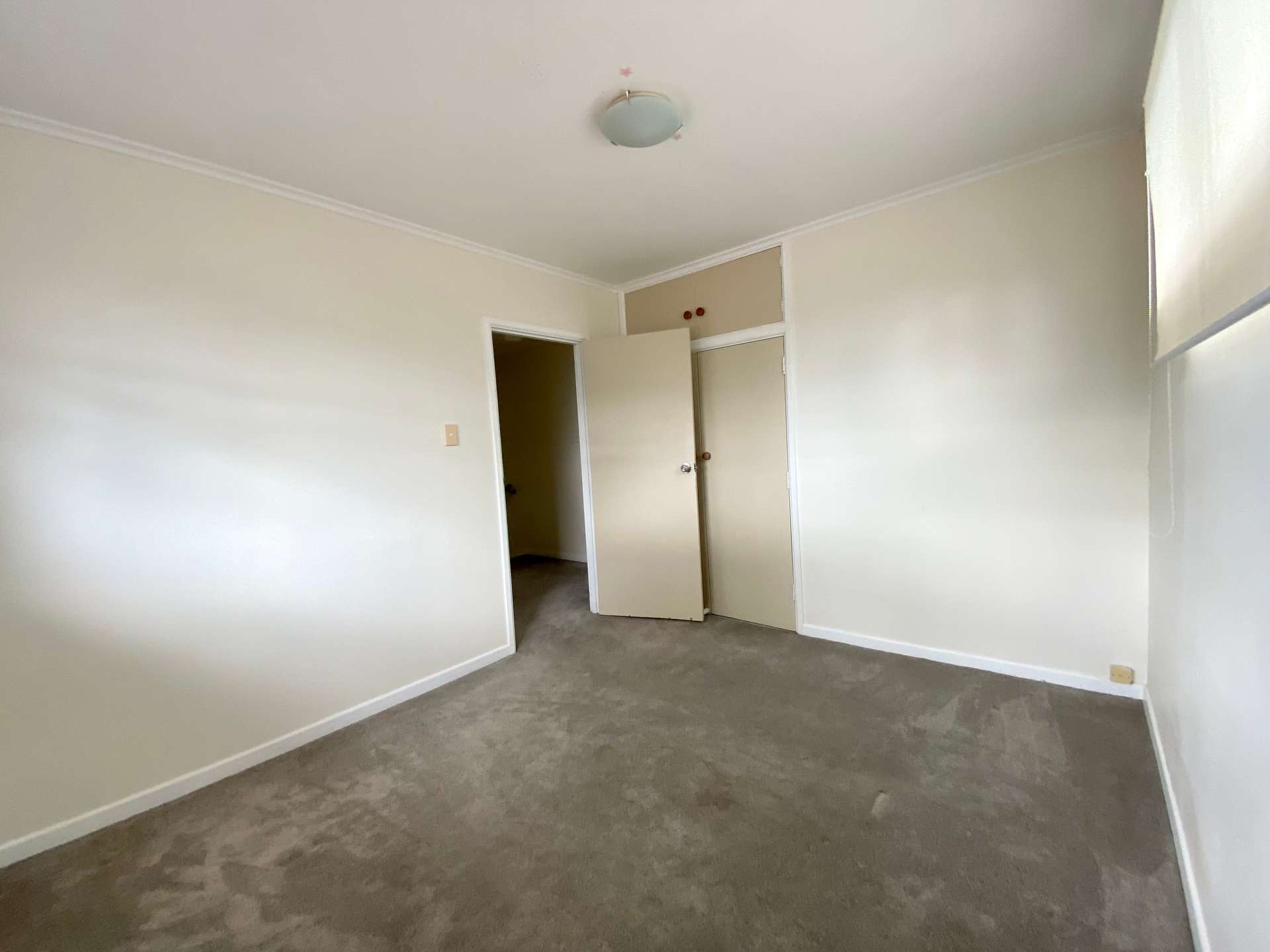 6 Totara Road photo 8