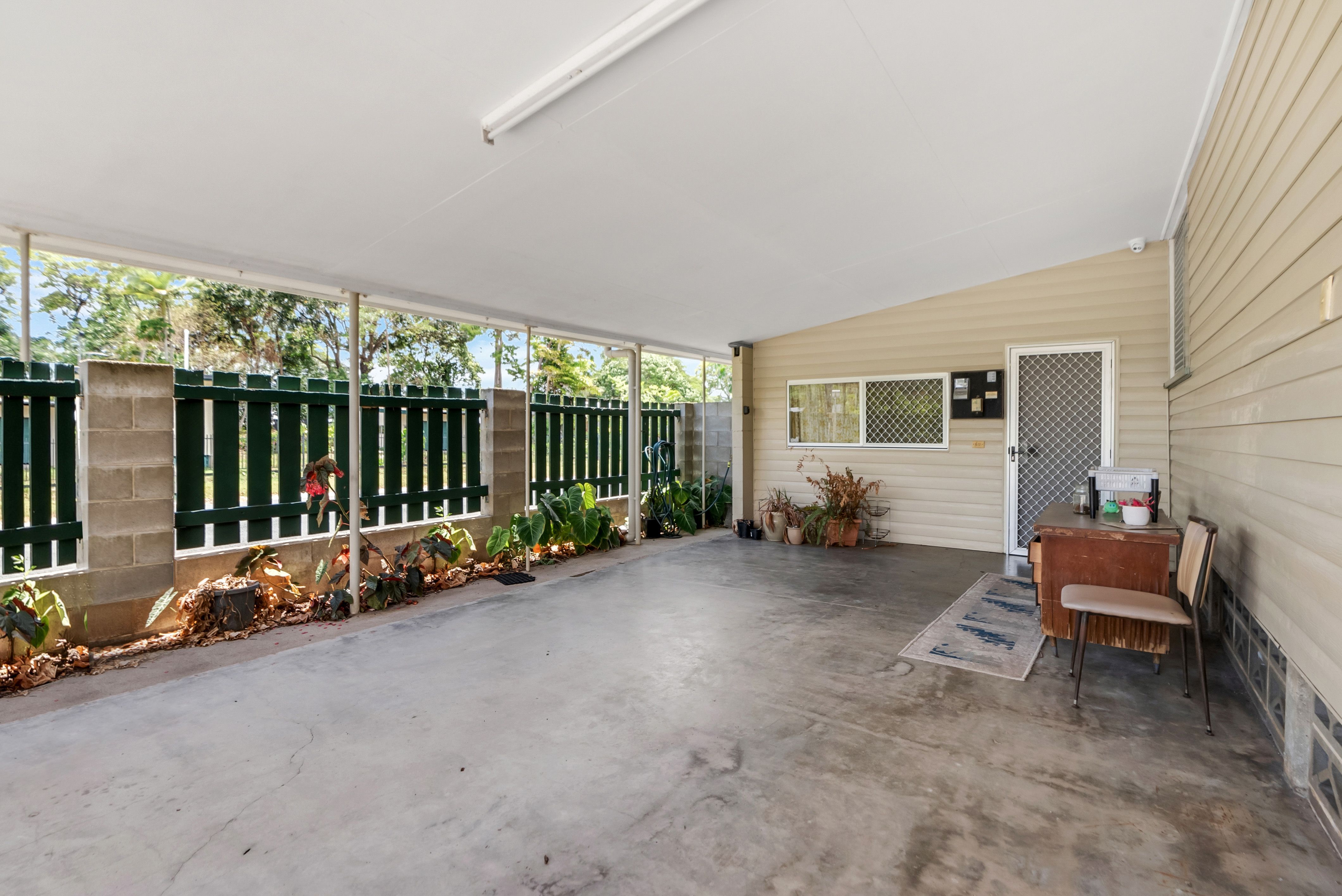 31 Koch Street, Mooroobool, QLD 4870