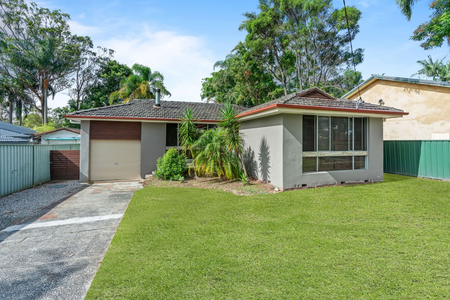 83 Platypus Road, Berkeley Vale NSW 2261