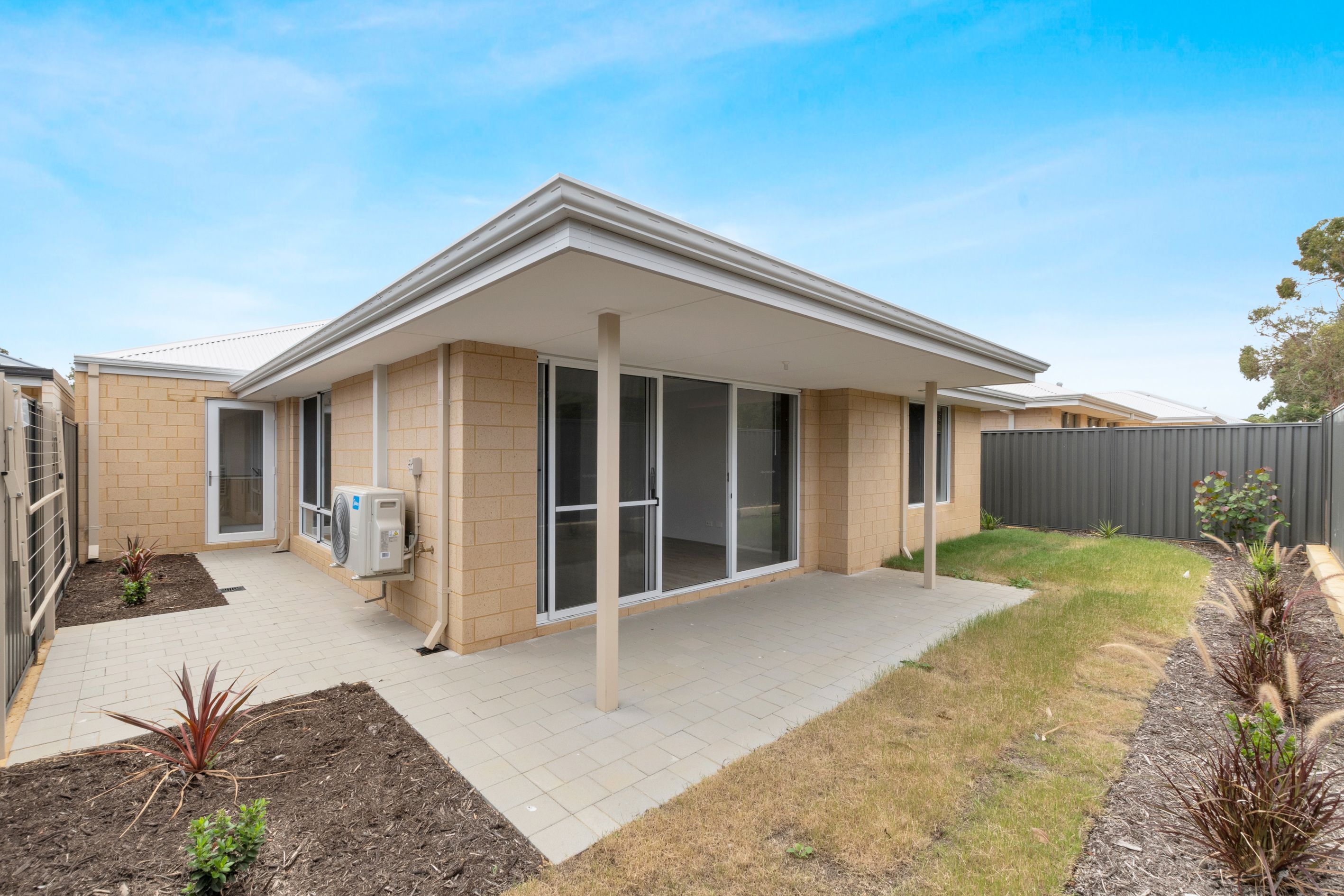 14 Farncomb Street — photo 16 of 17