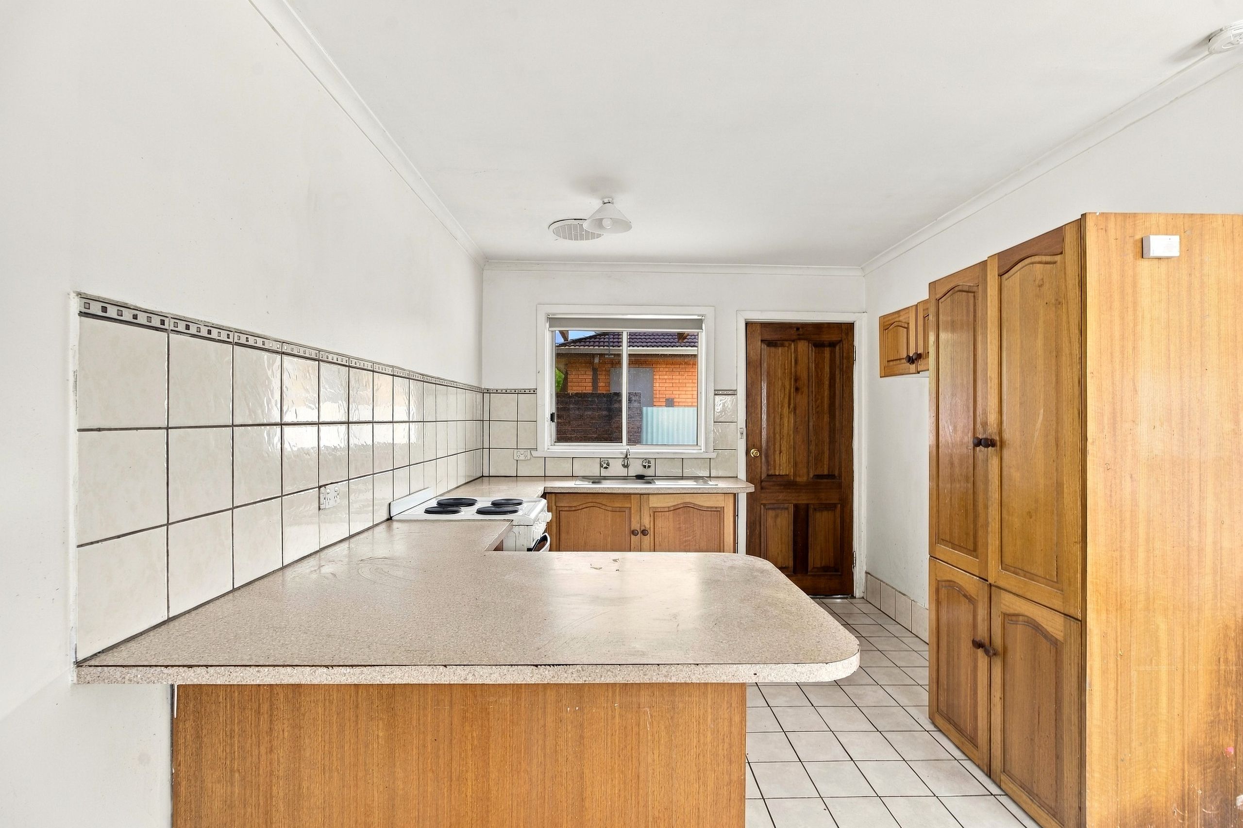 1/450 Kotthoff Street — photo 3 of 10
