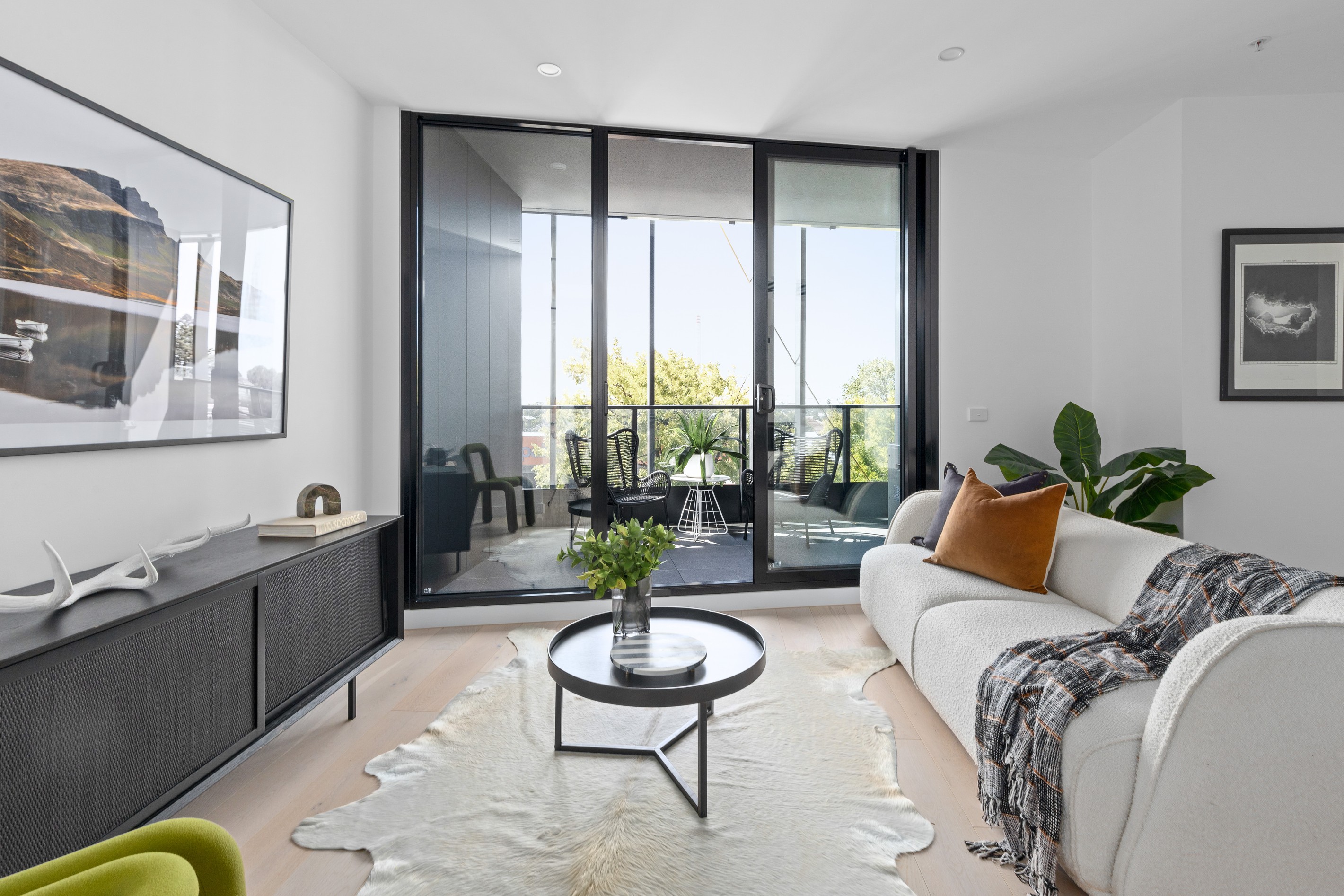 205/455 Melbourne Road, Newport, VIC 3015